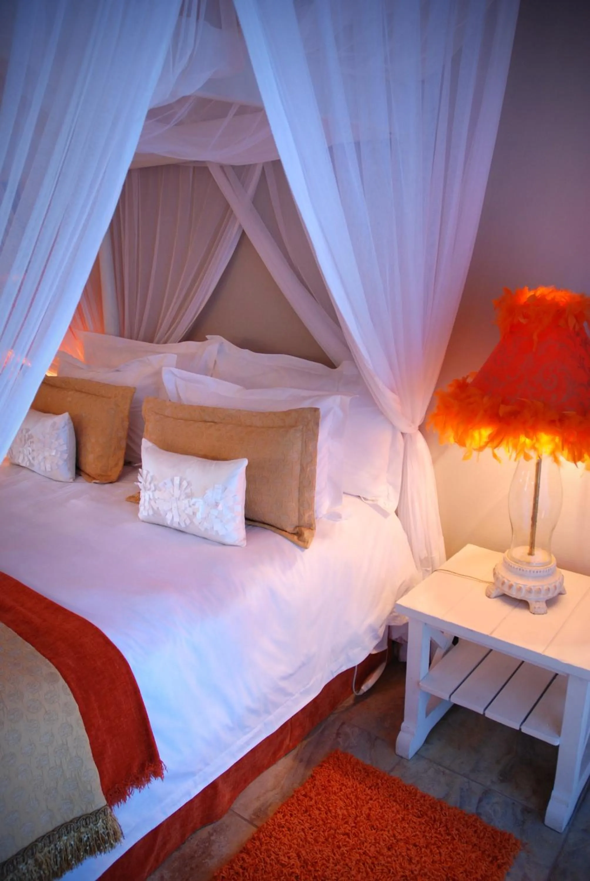 Bed in Kathuhari Guesthouse