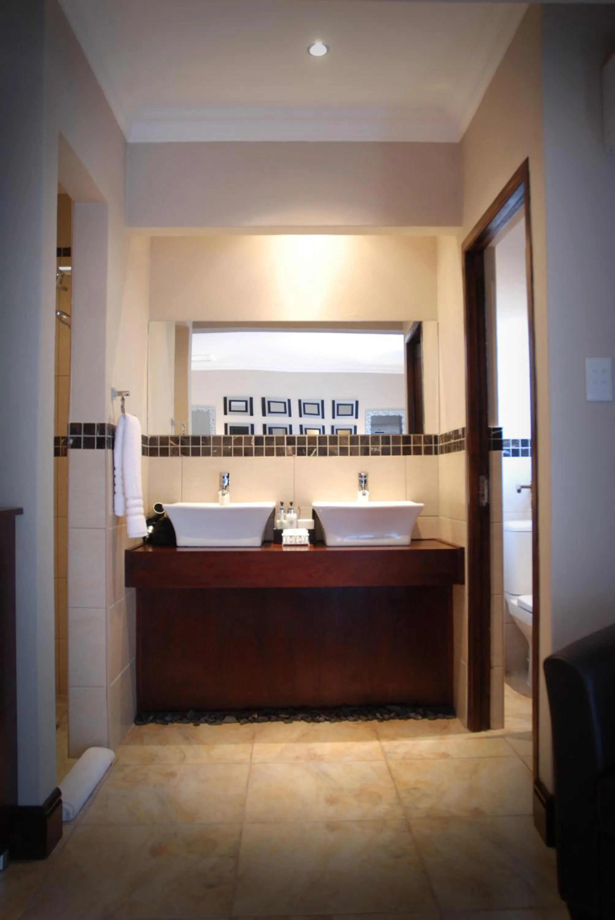 Kathuhari Guesthouse