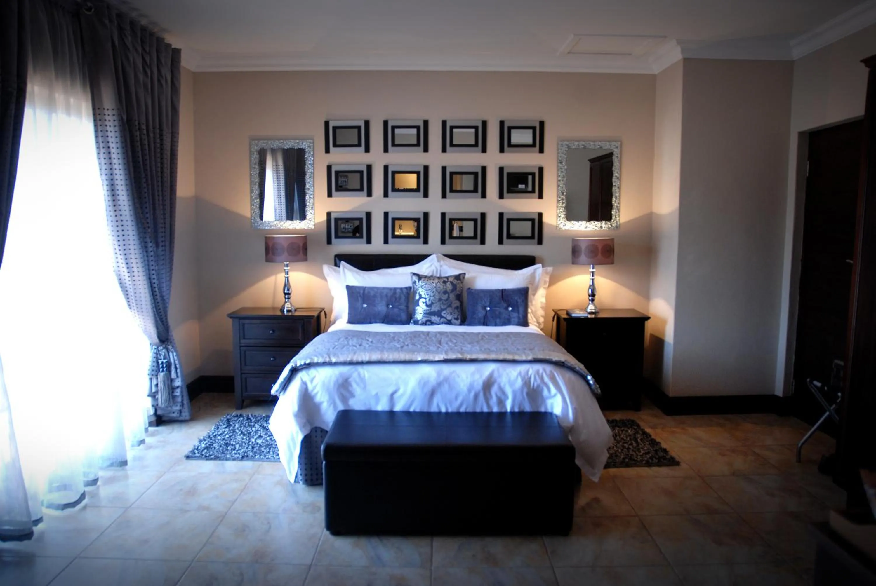 Bed in Kathuhari Guesthouse