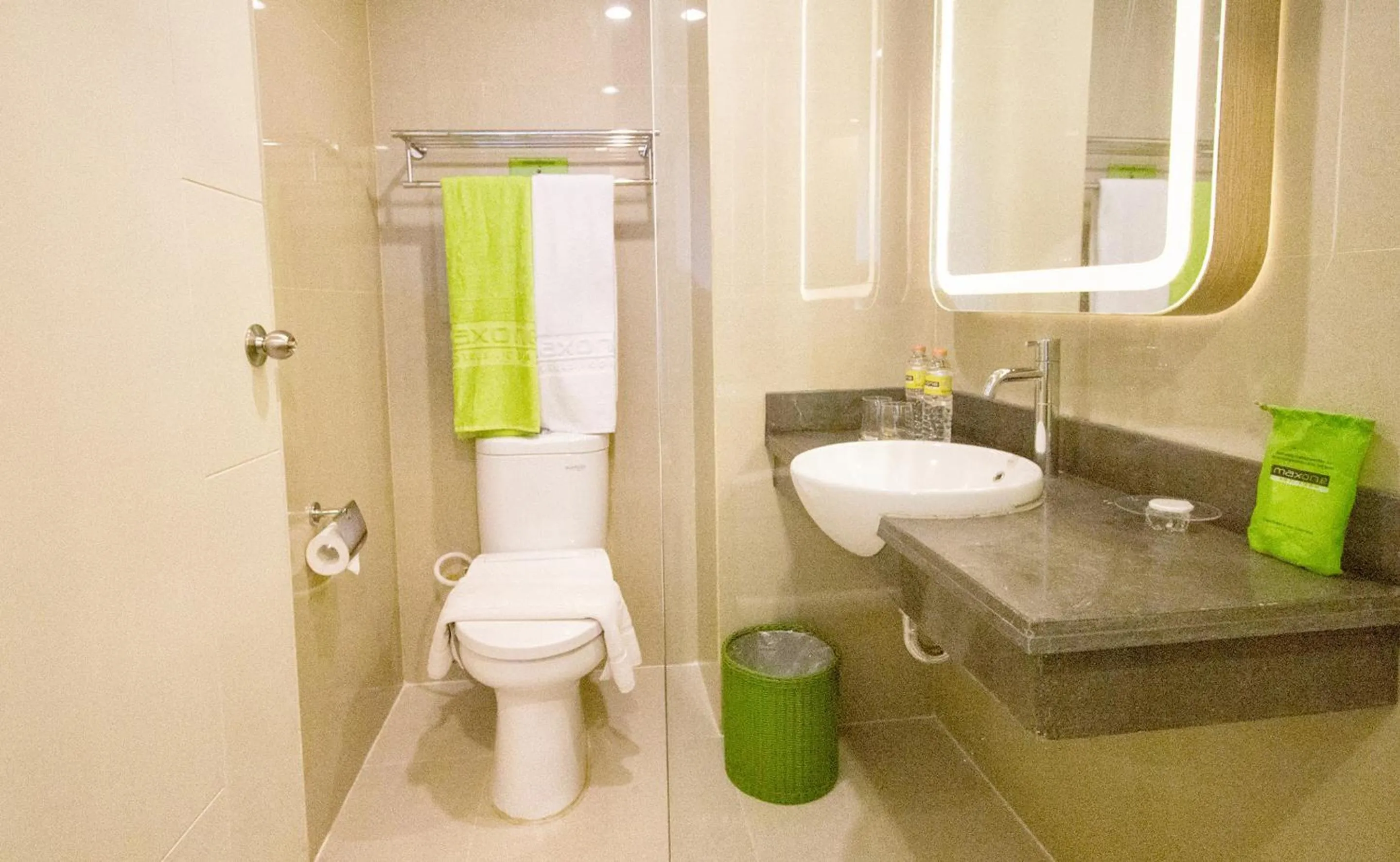 MaxOneHotels at Resort Makassar