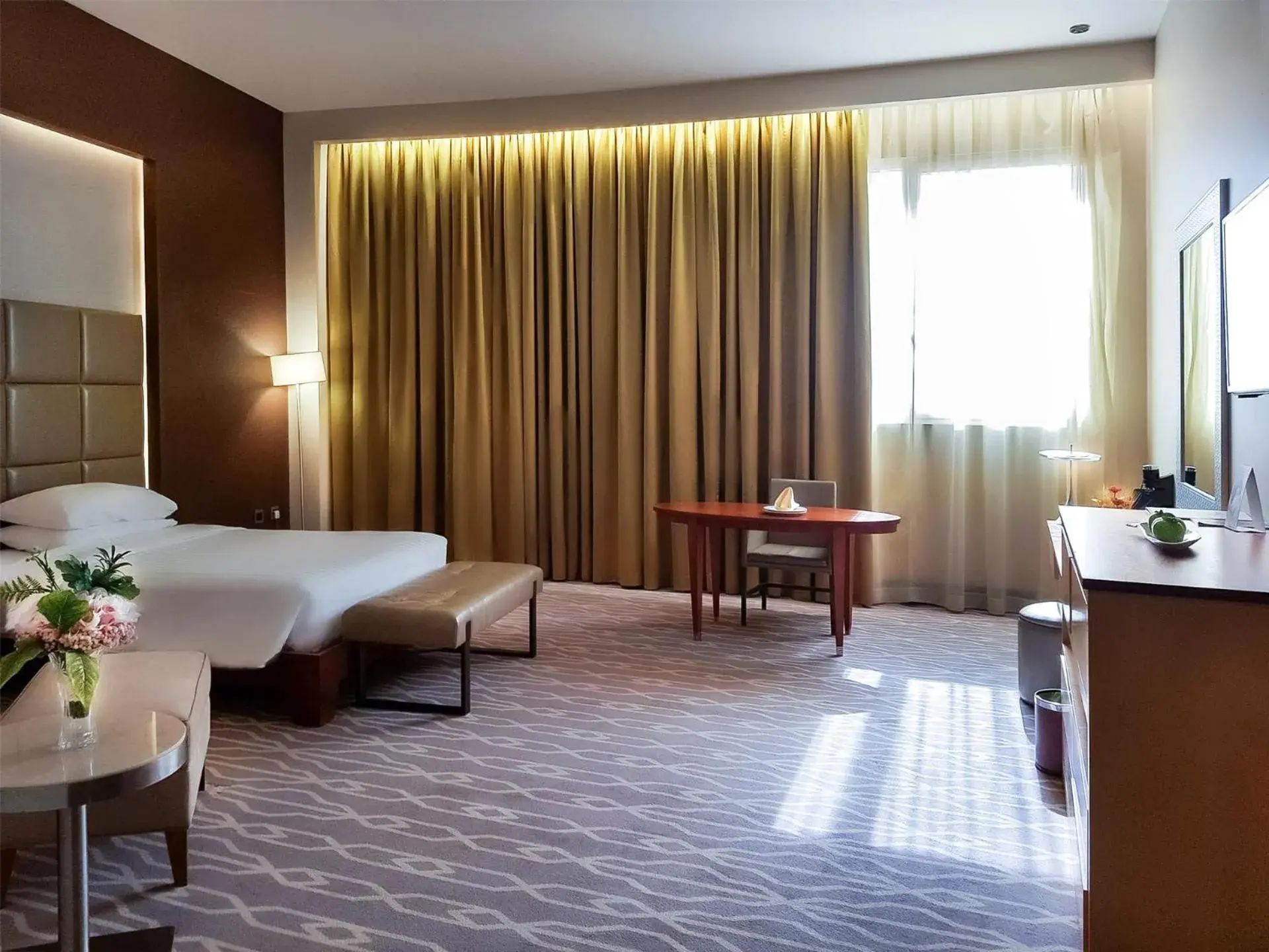 Bedroom, Bed in Millennium Hail Hotel Bedroom, Bed in Millennium Hail Hotel