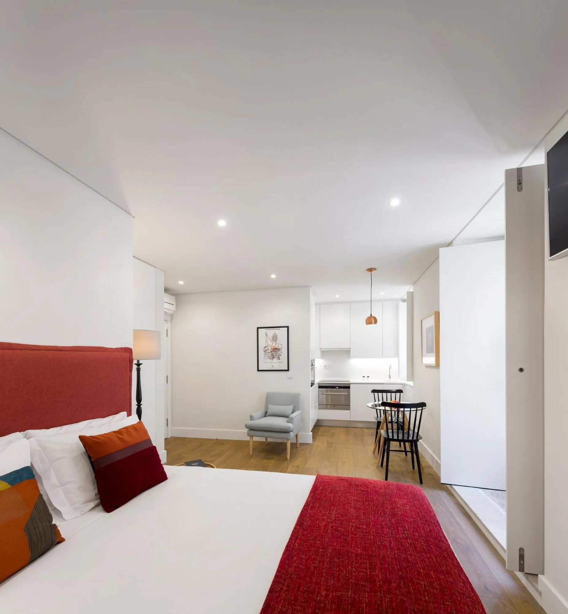 Bed in LSA Bairro Alto by Numa