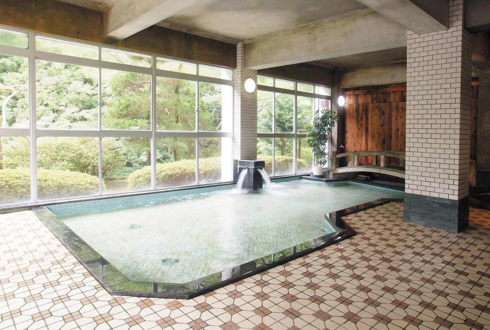 Hot Spring Bath in Irori Houraku