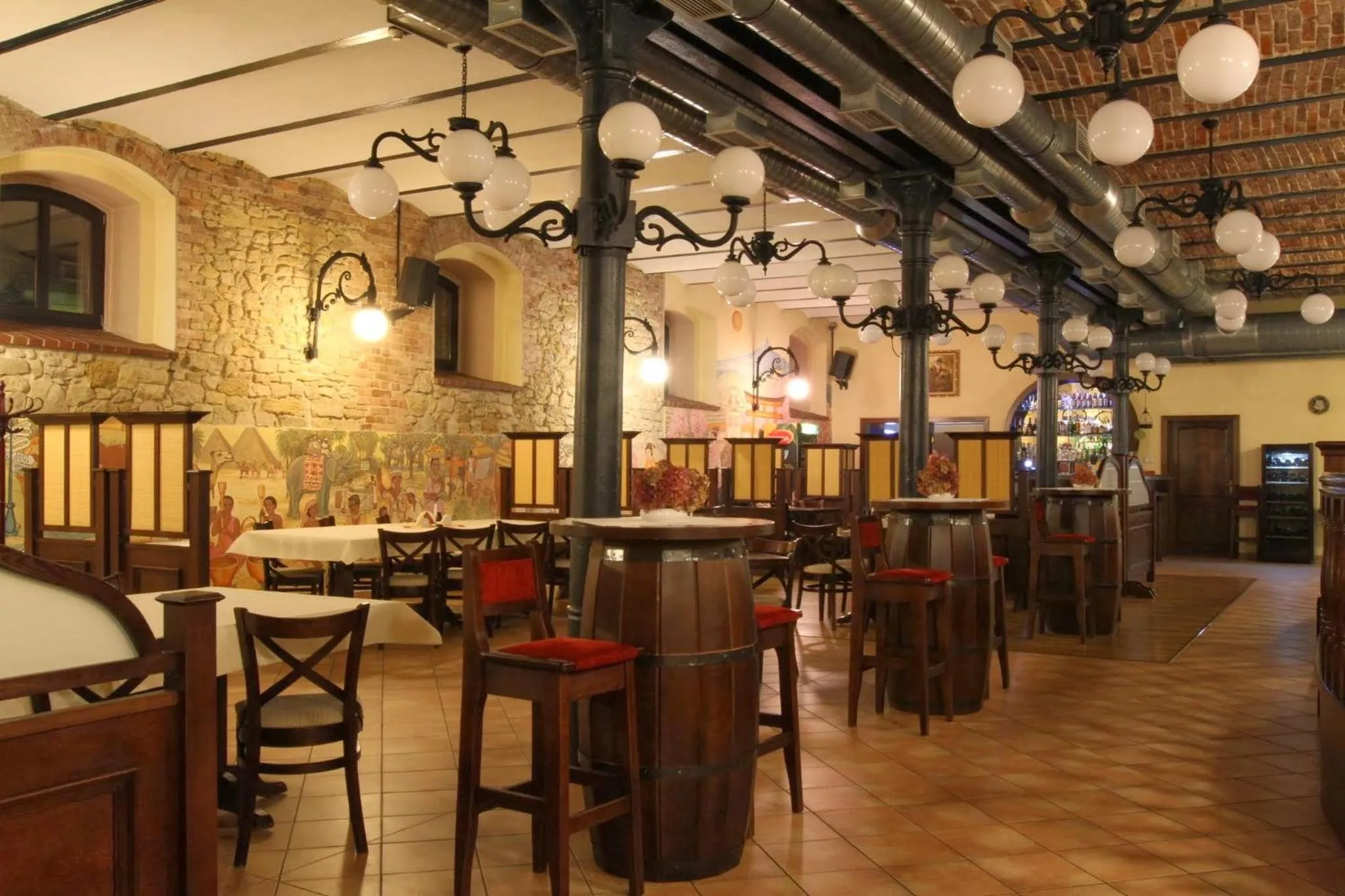 Restaurant/places to eat in Centrum Browar