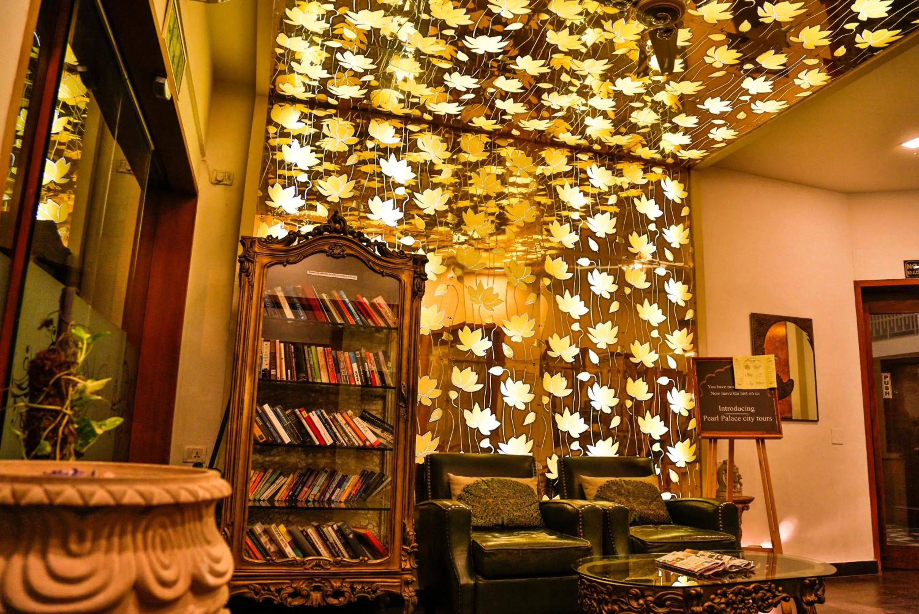 Lobby or reception in Hotel Pearl Palace Jaipur