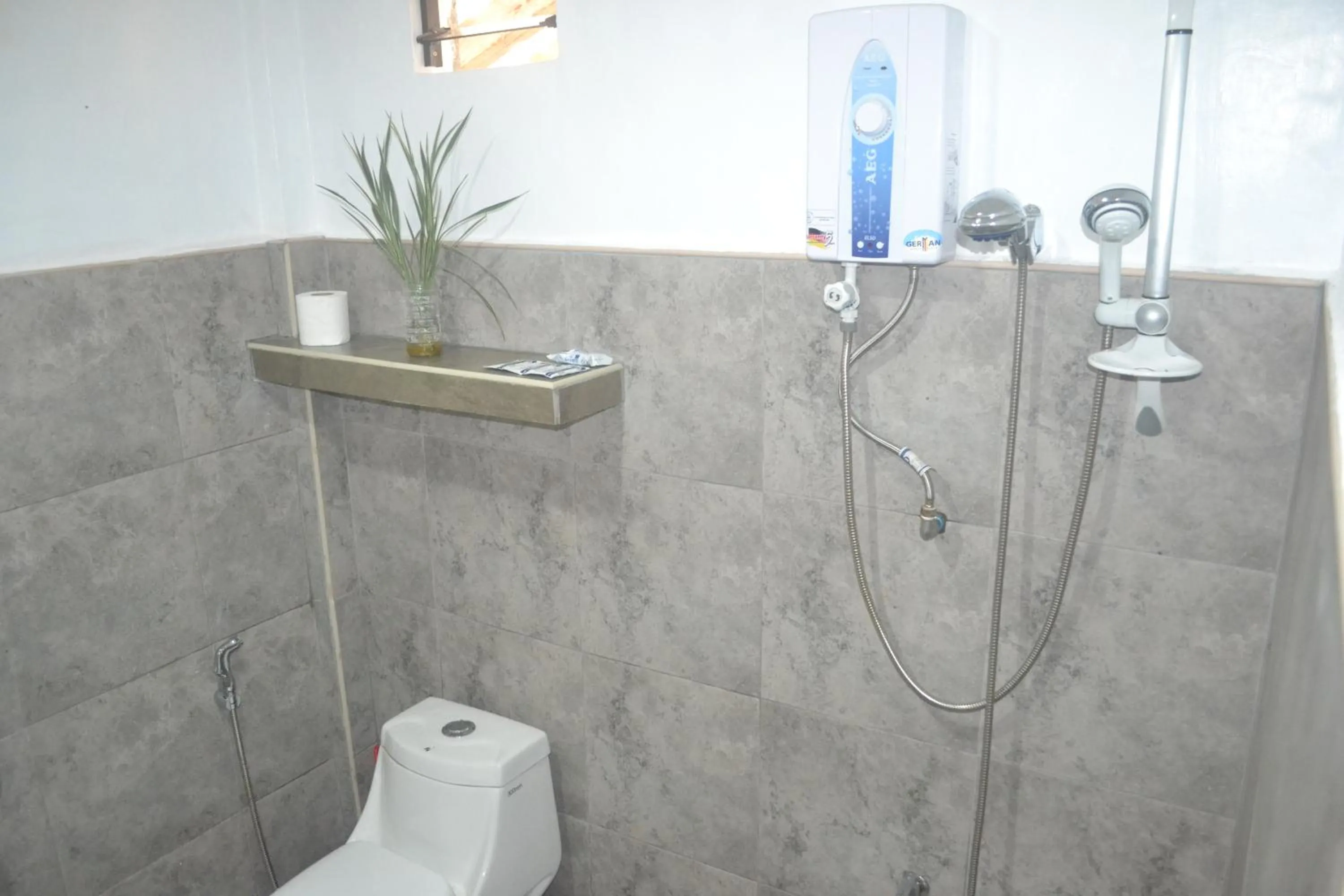 Family in Marnin's Place