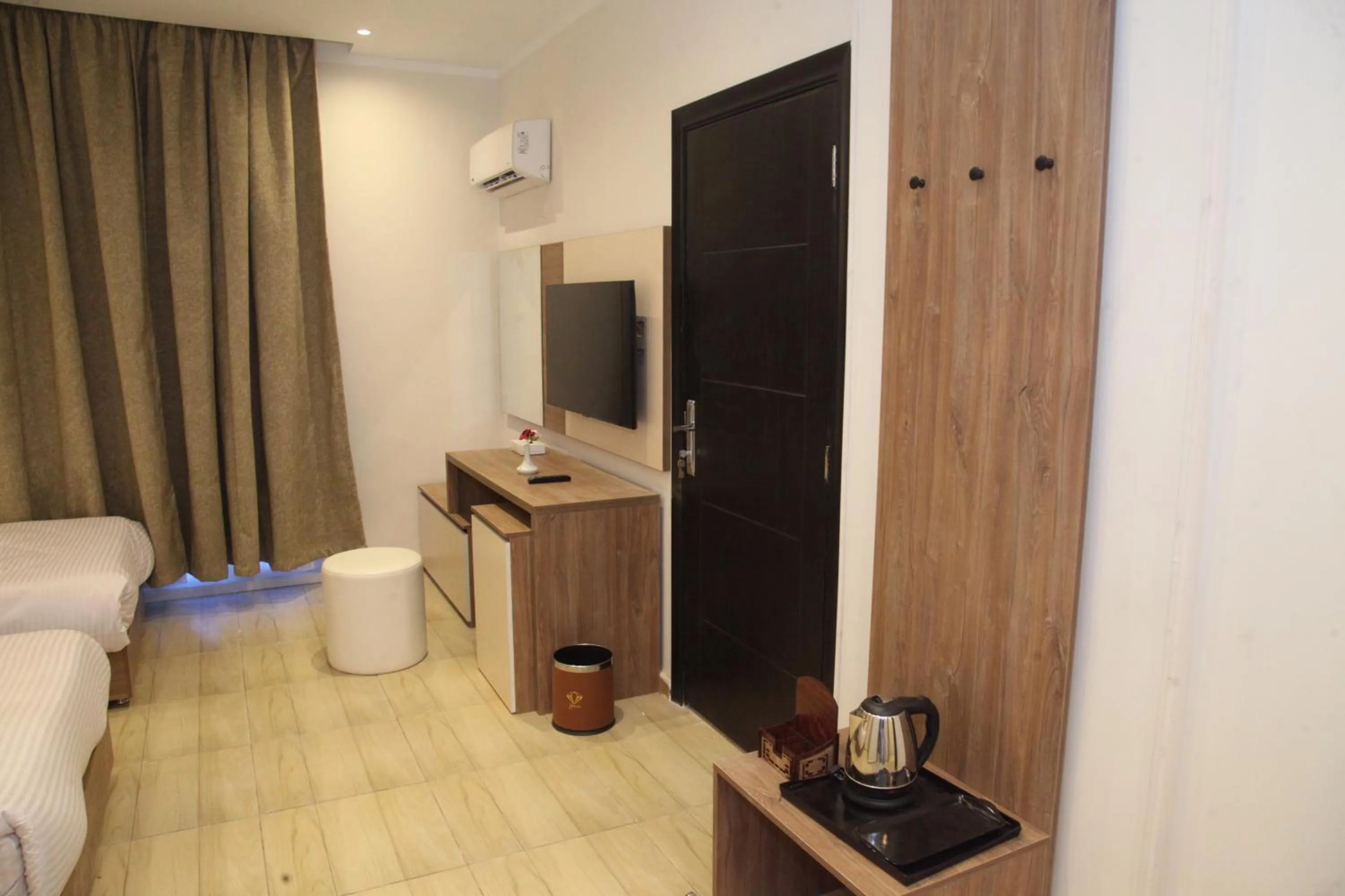 TV and multimedia in Jewel Assiut Hotel