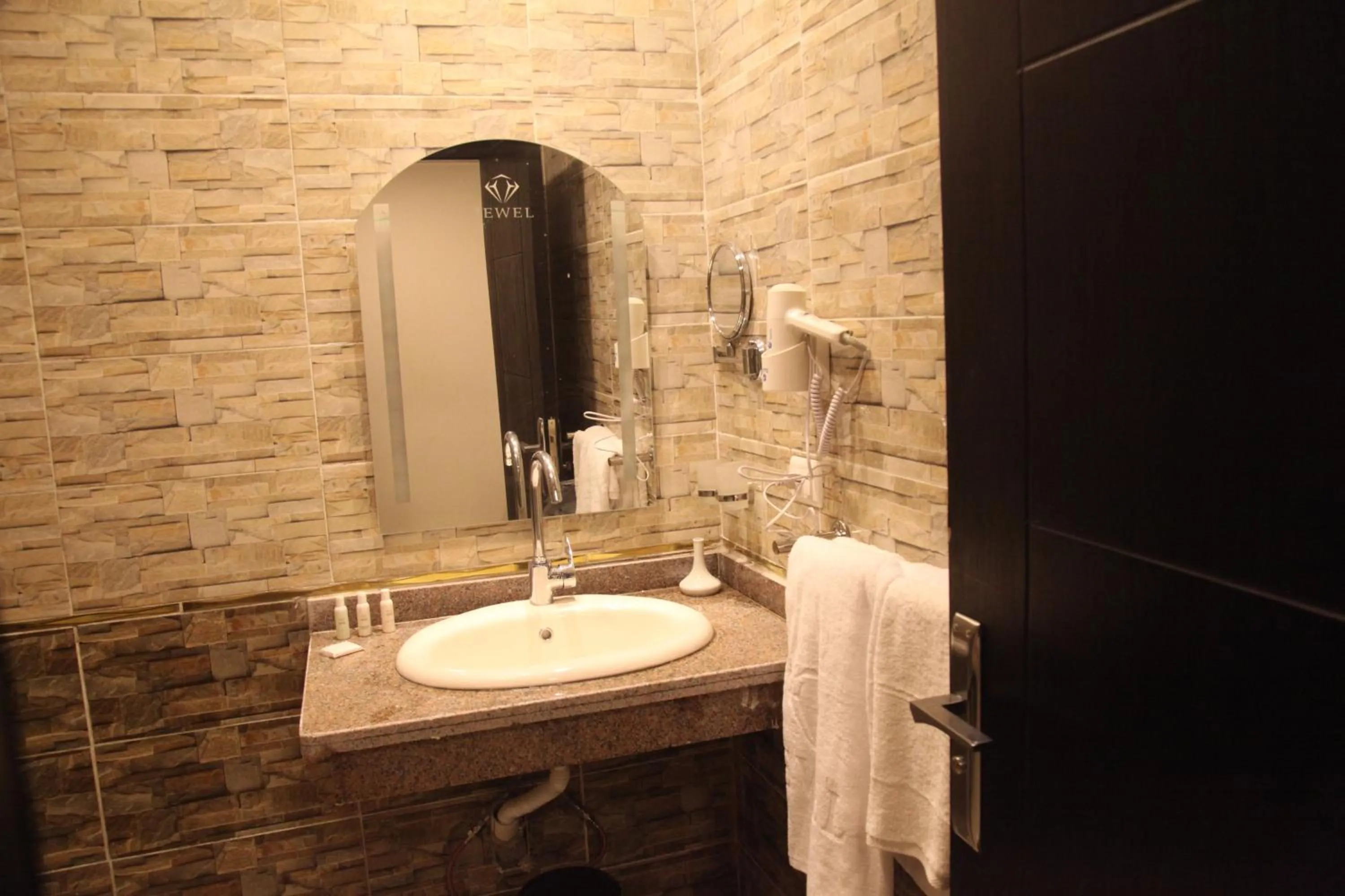 Bathroom in Jewel Assiut Hotel