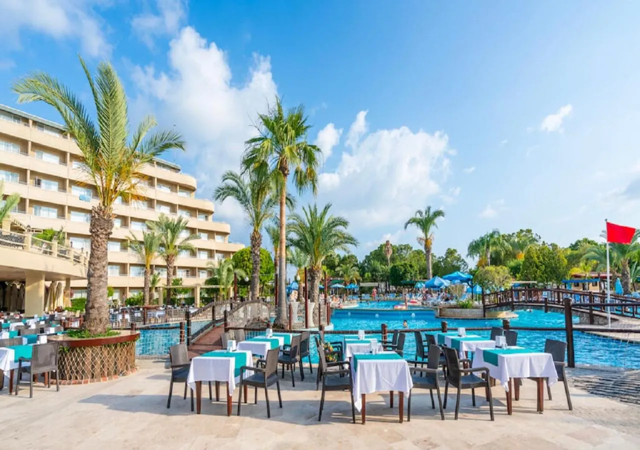 Property building in Armas Pemar Beach