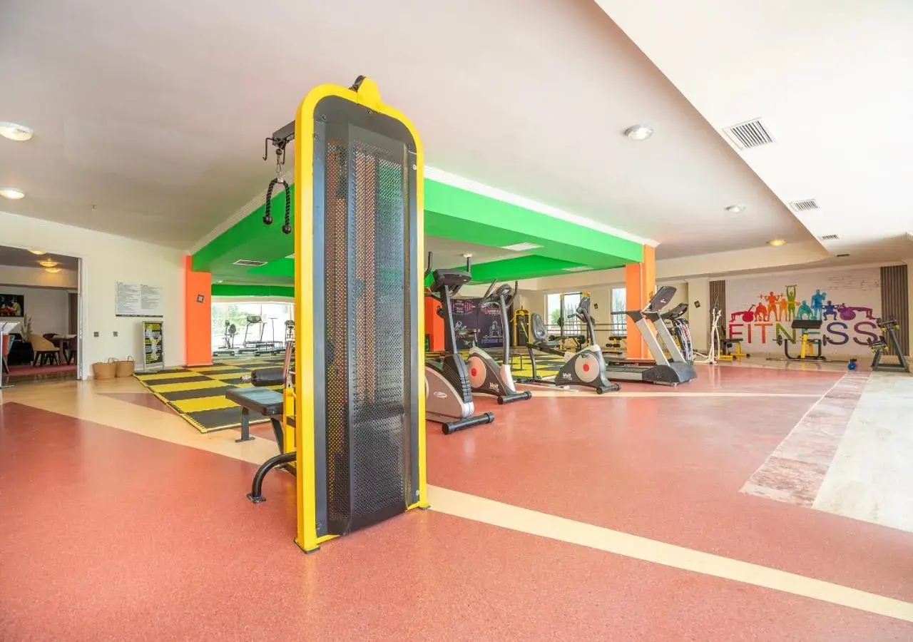 Fitness centre/facilities in Armas Pemar Beach Fitness centre/facilities in Armas Pemar Beach