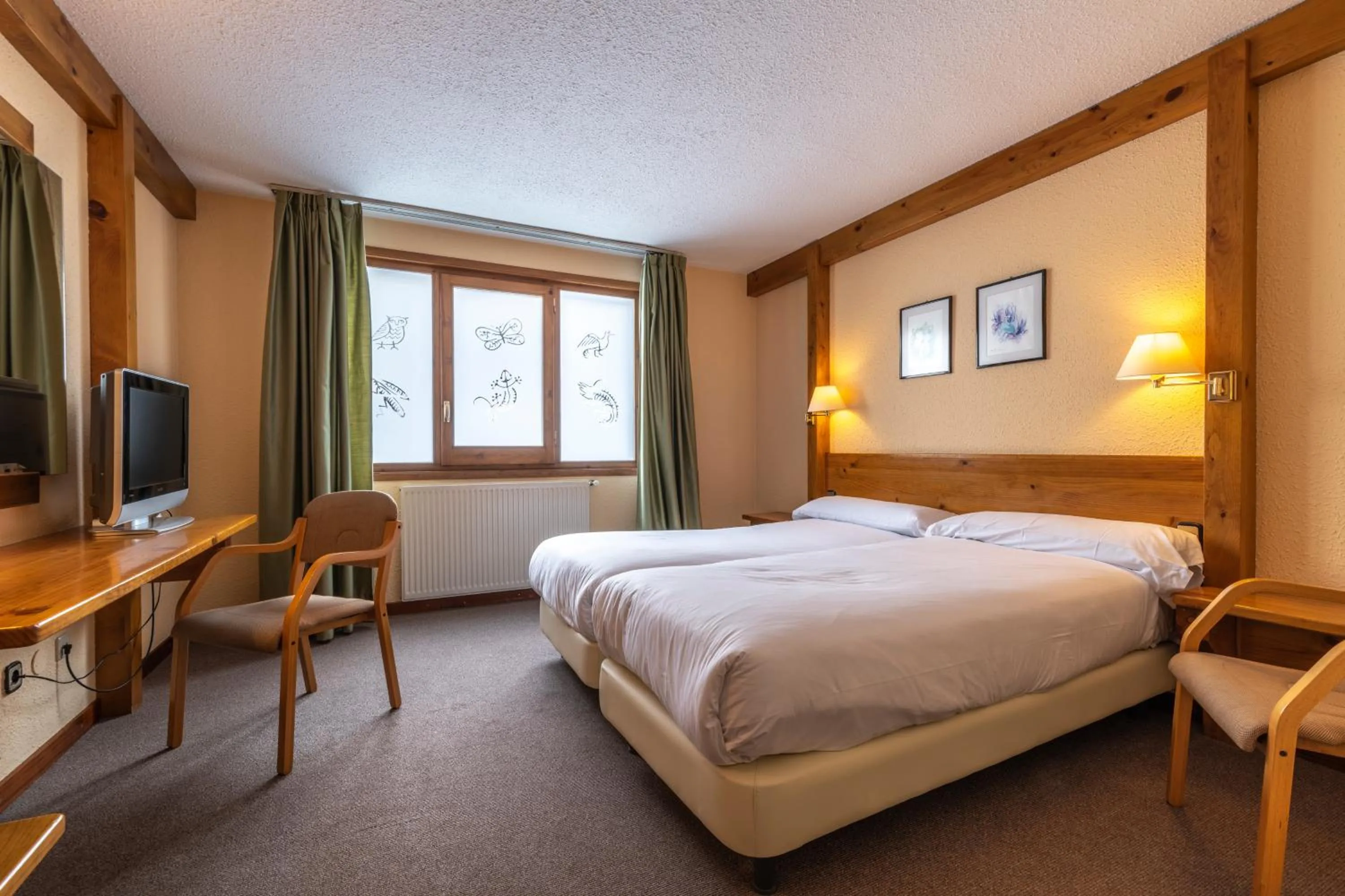 Photo of the whole room, Bed in Sport Hotel