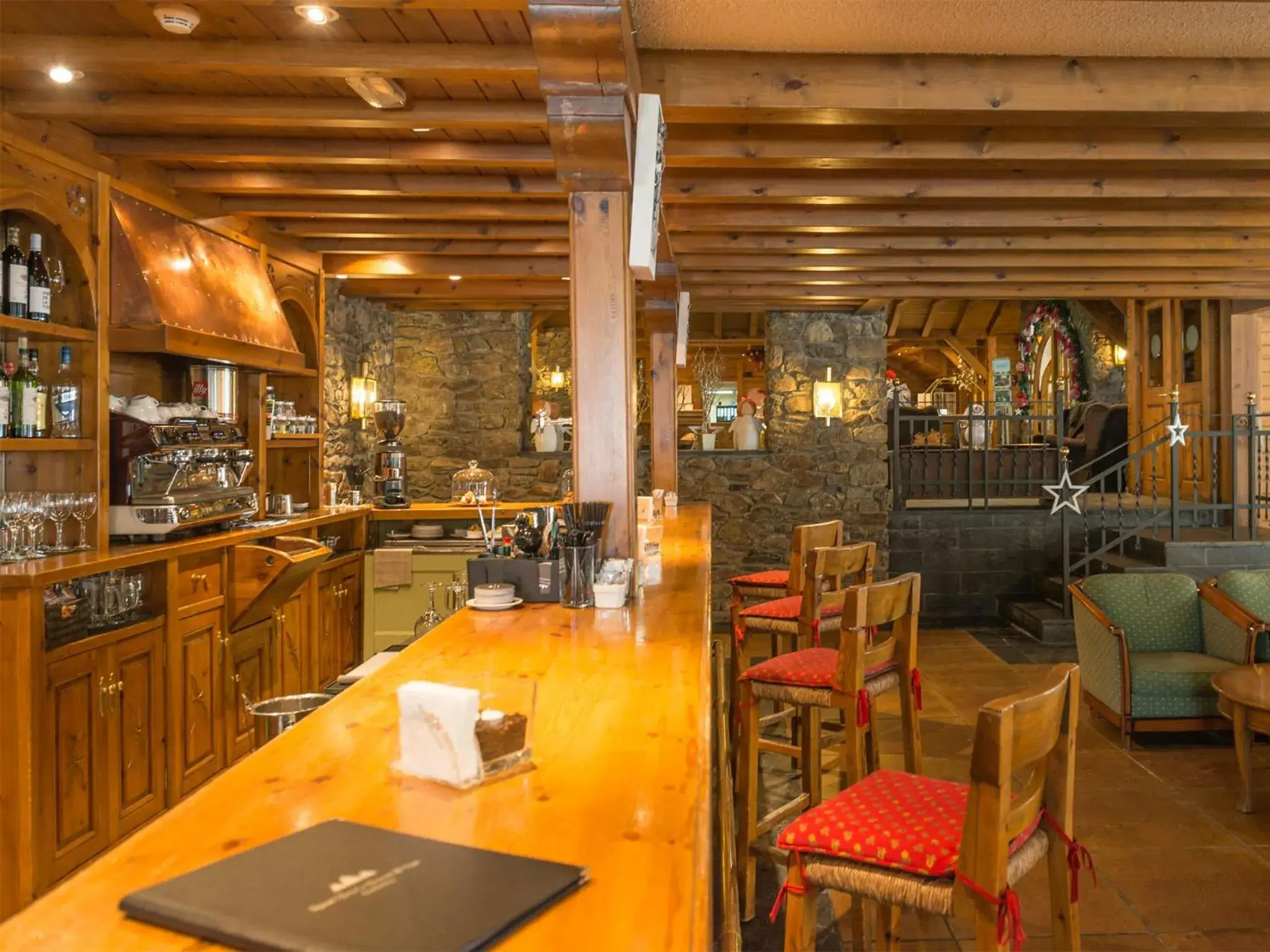 Lounge or bar in Sport Hotel Lounge or bar in Sport Hotel