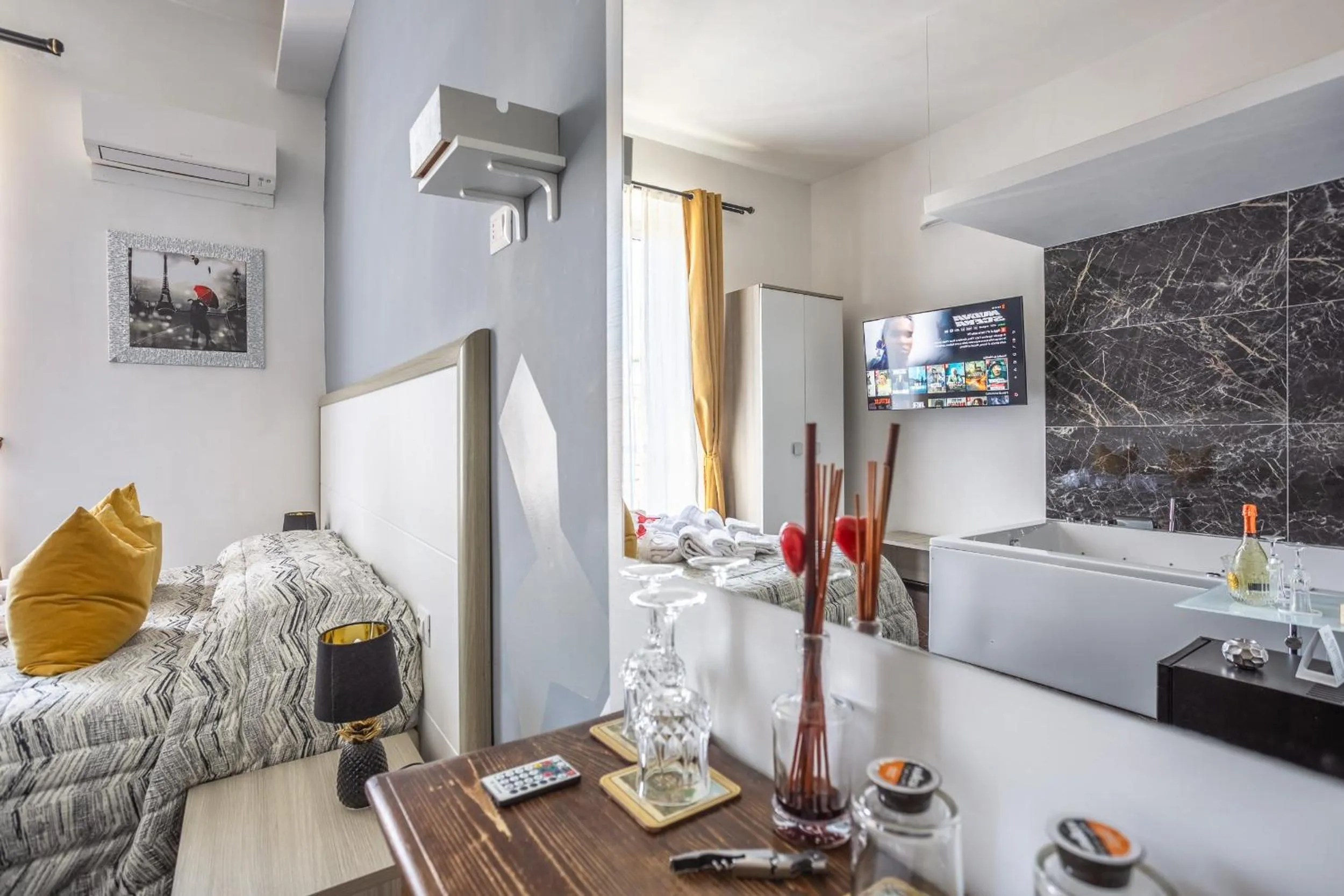 Hot Tub in Relais Incantesimo Vaticano