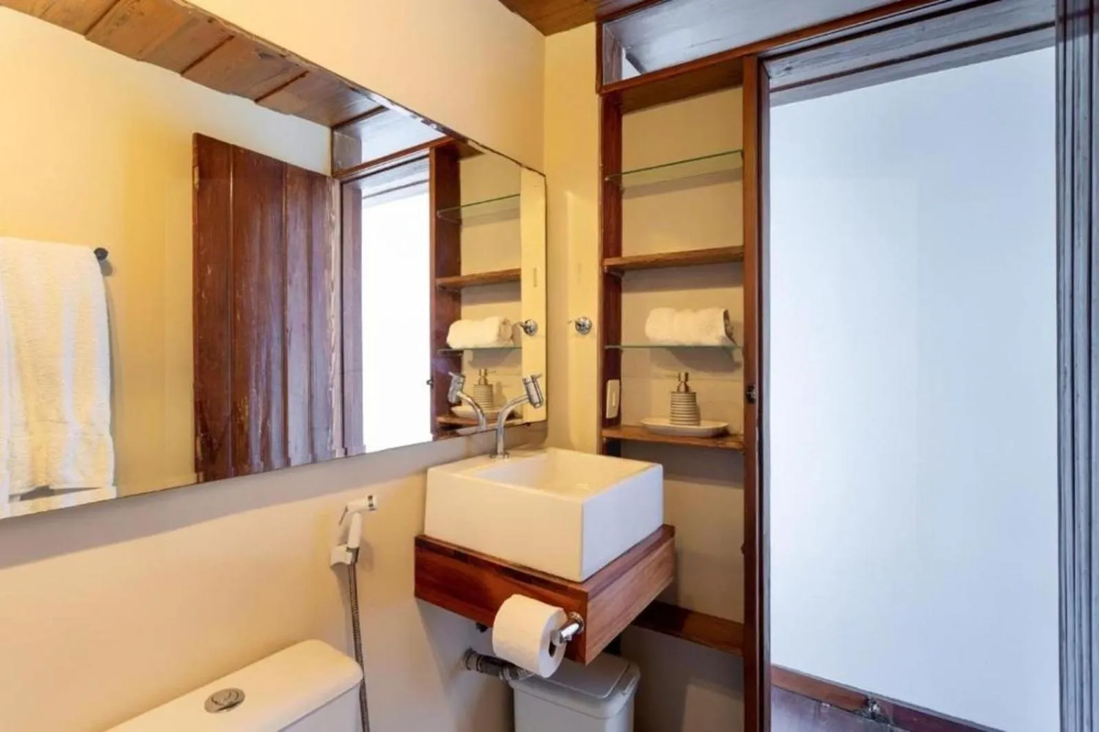 Bathroom in CLIFFSIDE - Boutique Hotel & Spa
