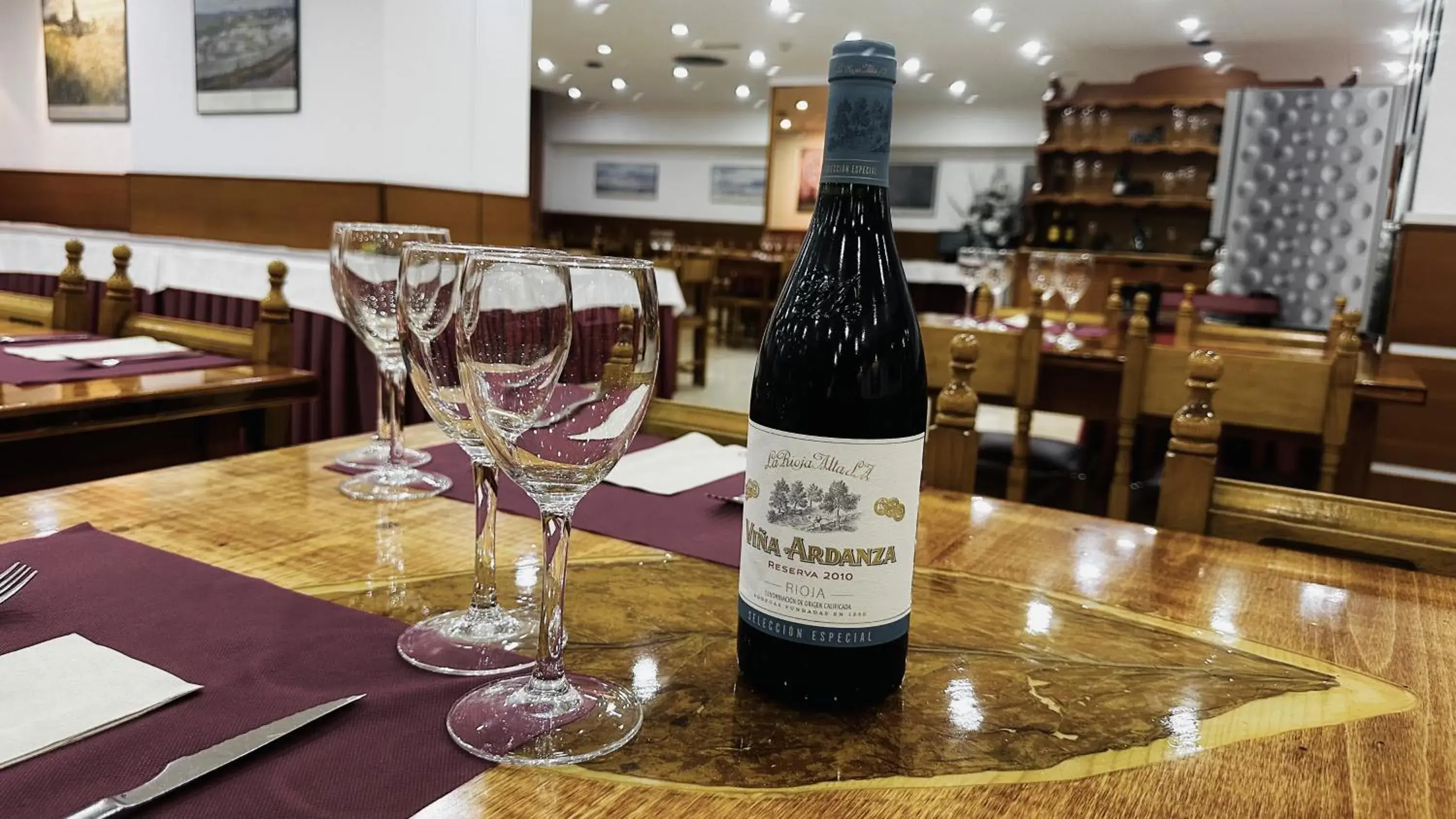 Restaurant/places to eat in Hotel Folch Restaurant/places to eat in Hotel Folch