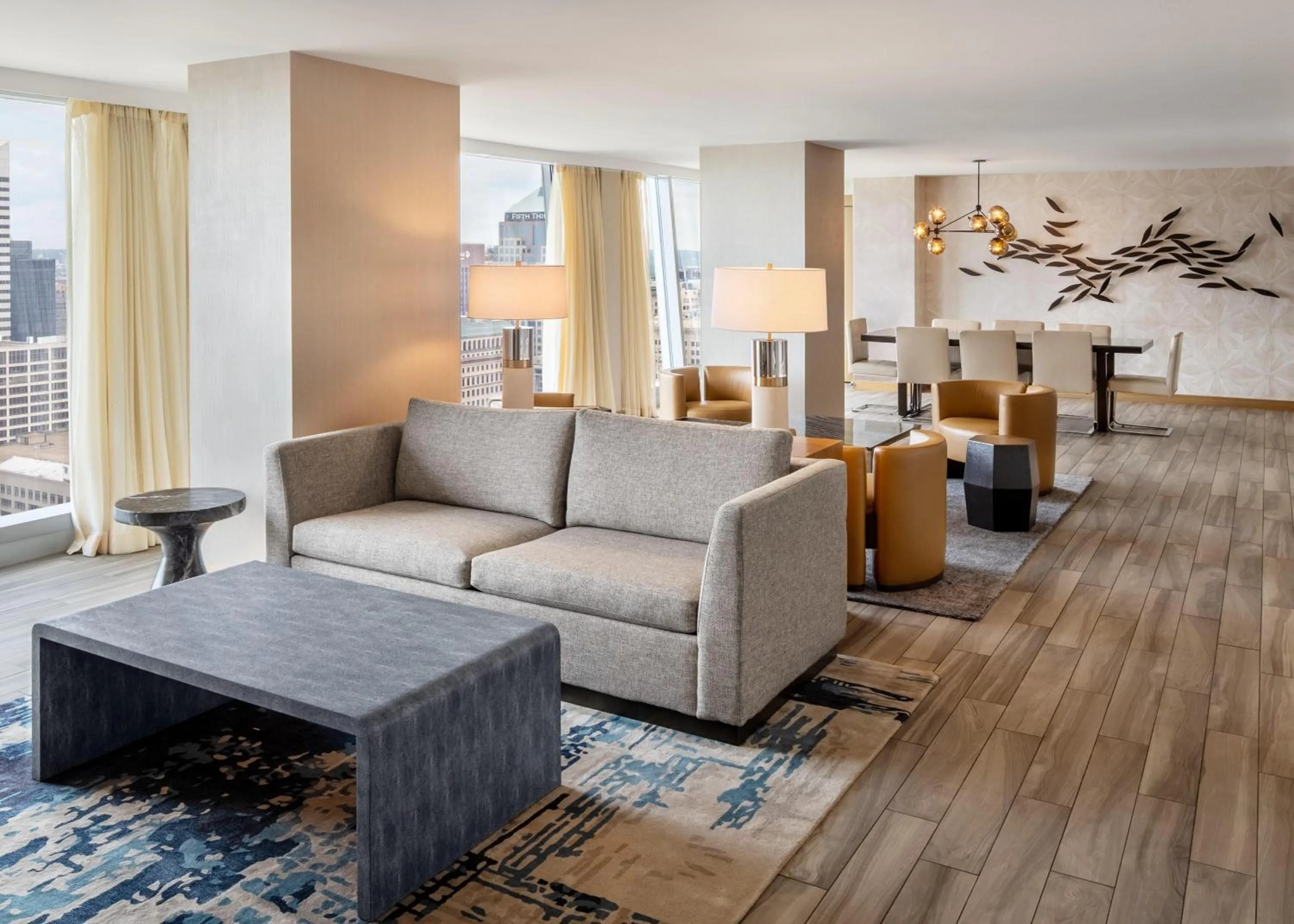 Living room in Hilton Cleveland Downtown