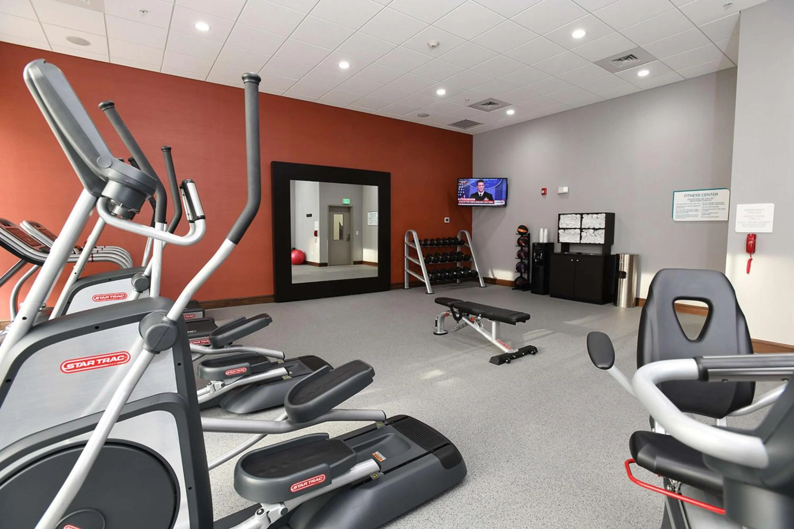Fitness centre/facilities in Hilton Garden Inn Jacksonville