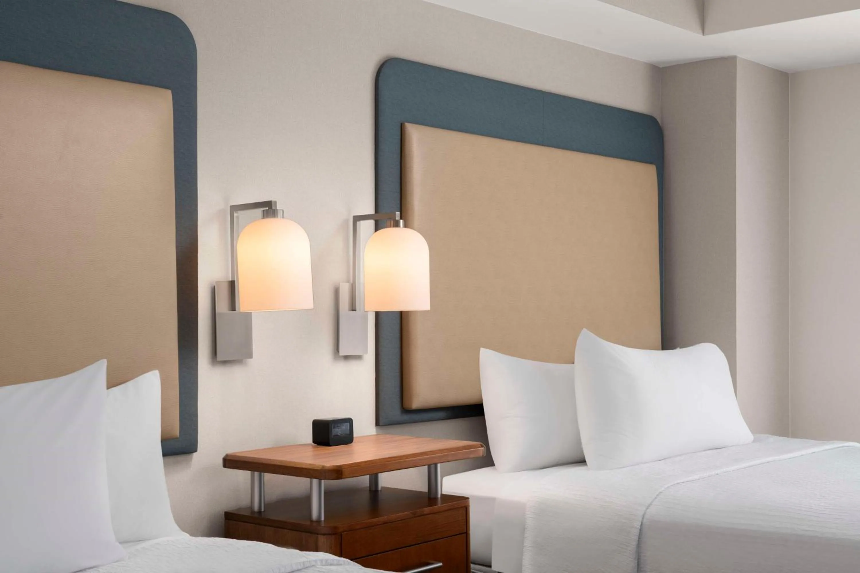 Bed in Homewood Suites by Hilton Boston Brookline-Longwood Medical