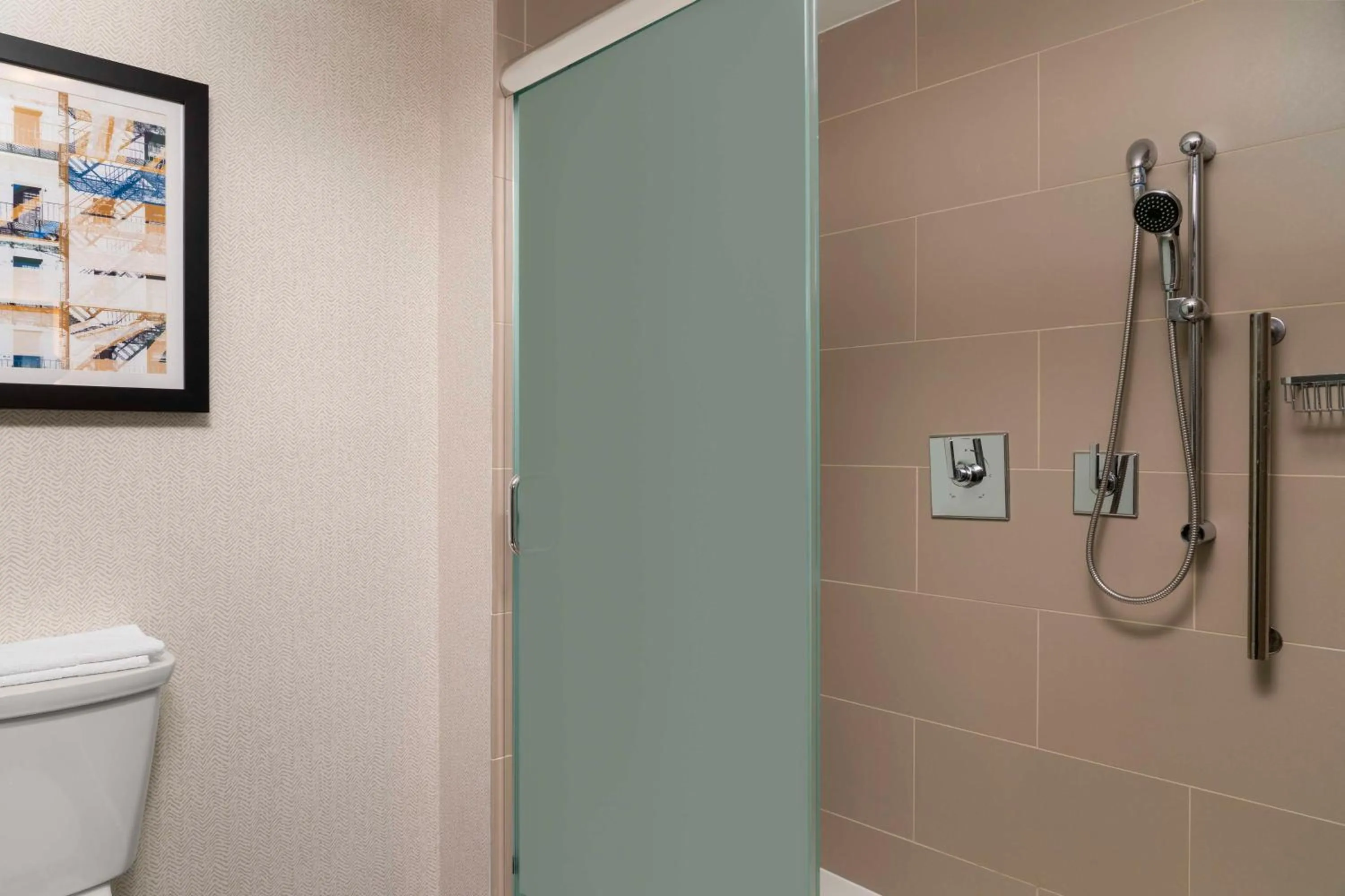 Bathroom in Homewood Suites by Hilton Boston Brookline-Longwood Medical