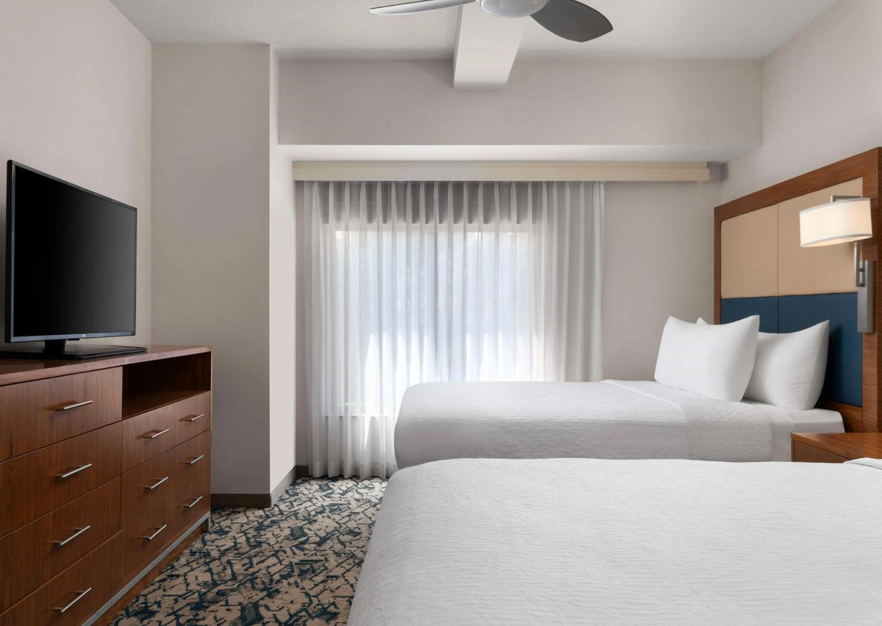 Bed in Homewood Suites by Hilton Boston Brookline-Longwood Medical