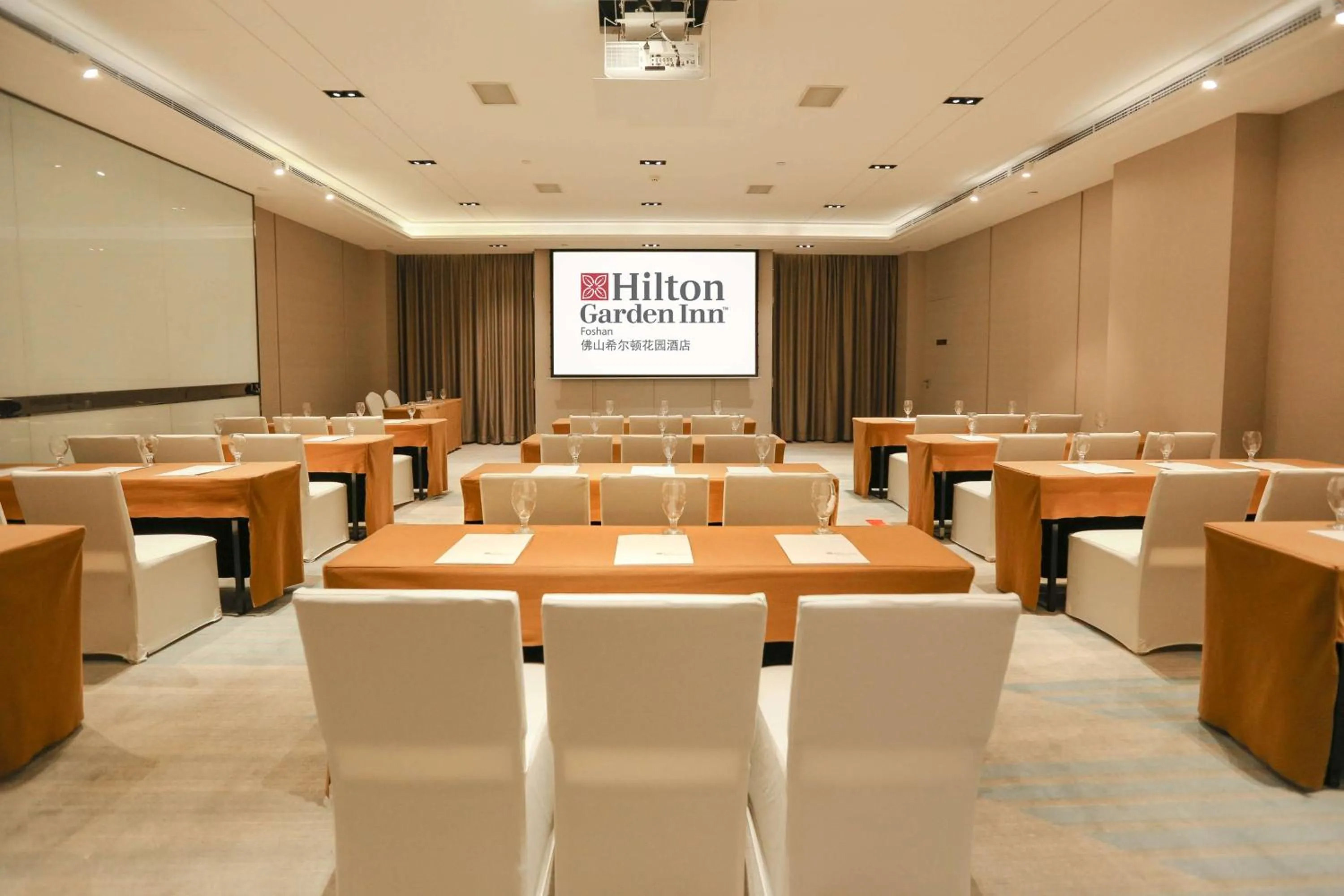 Meeting/conference room in Hilton Garden Inn Foshan