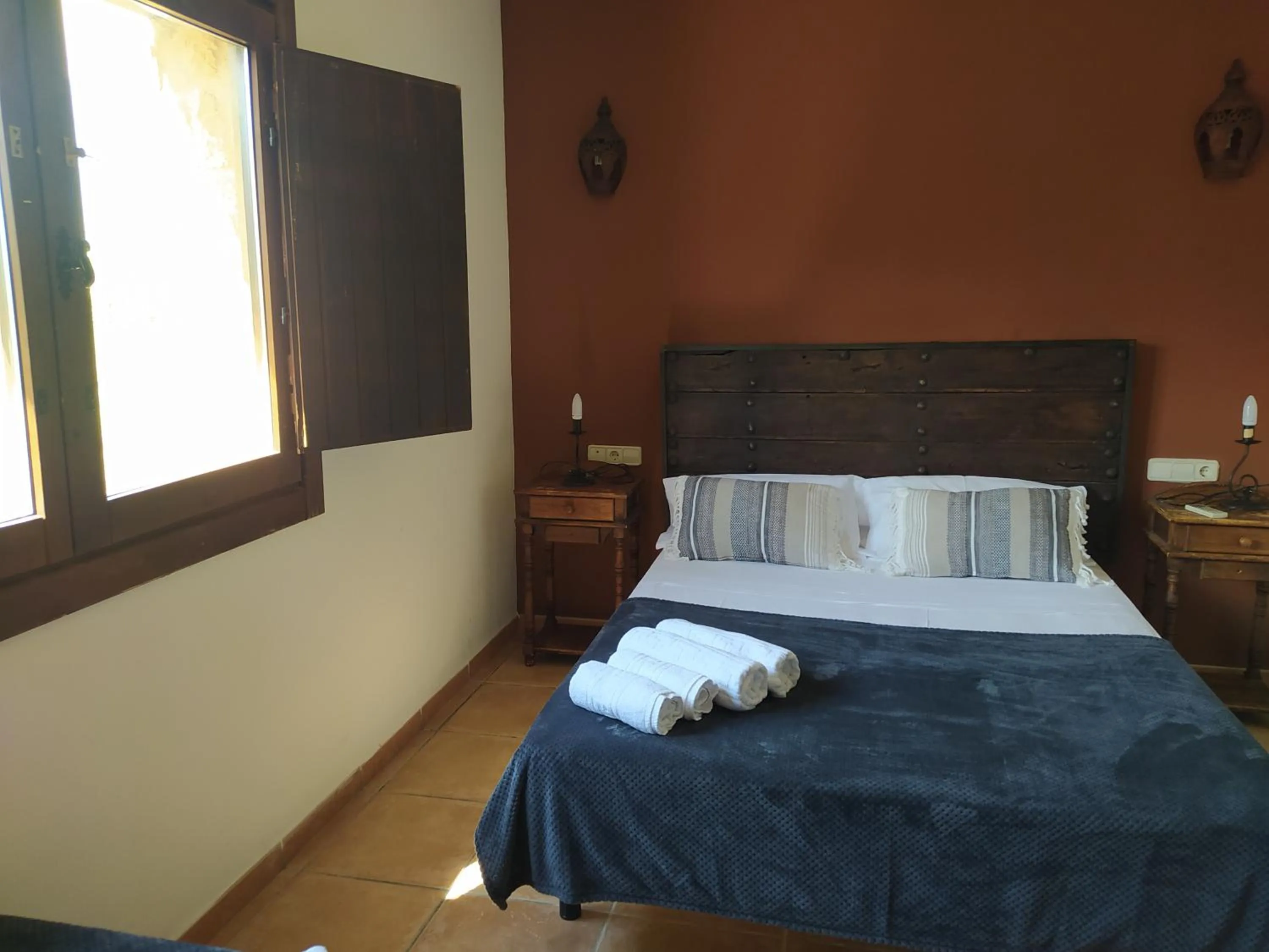 Bed in Hotel Rural La Marmita de Ahlam