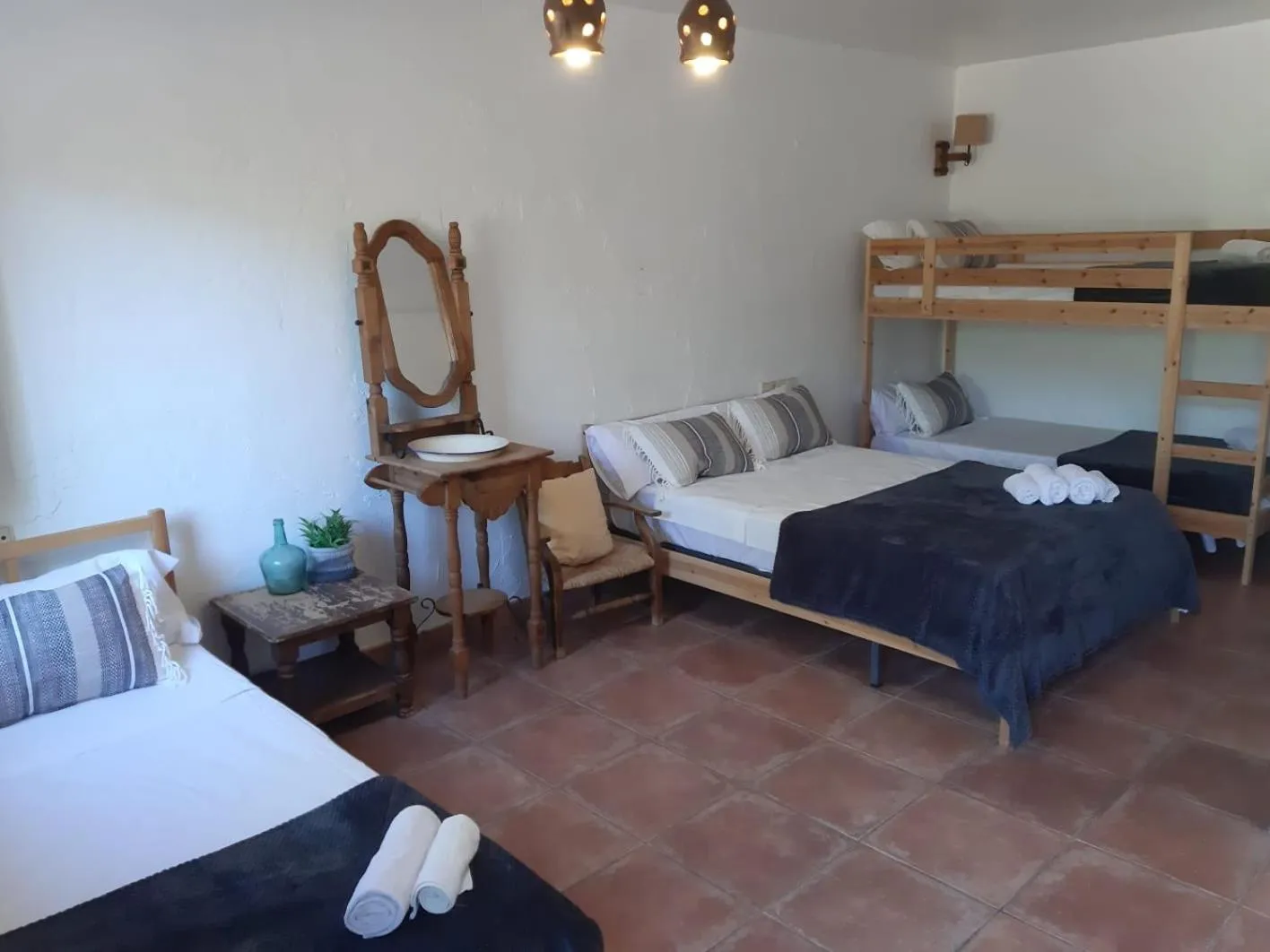 Bed in Hotel Rural La Marmita de Ahlam