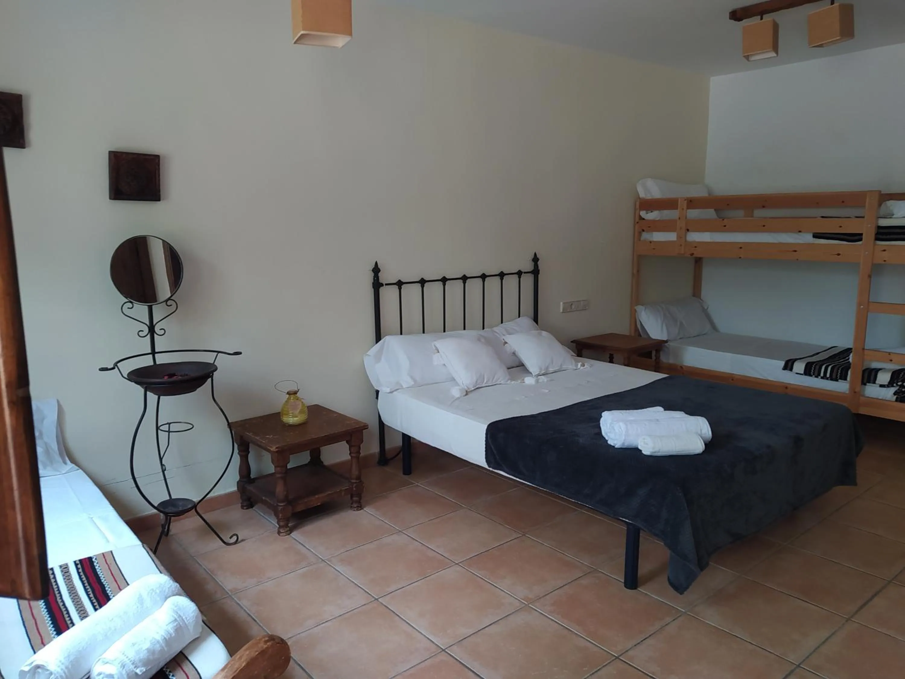 Bed in Hotel Rural La Marmita de Ahlam