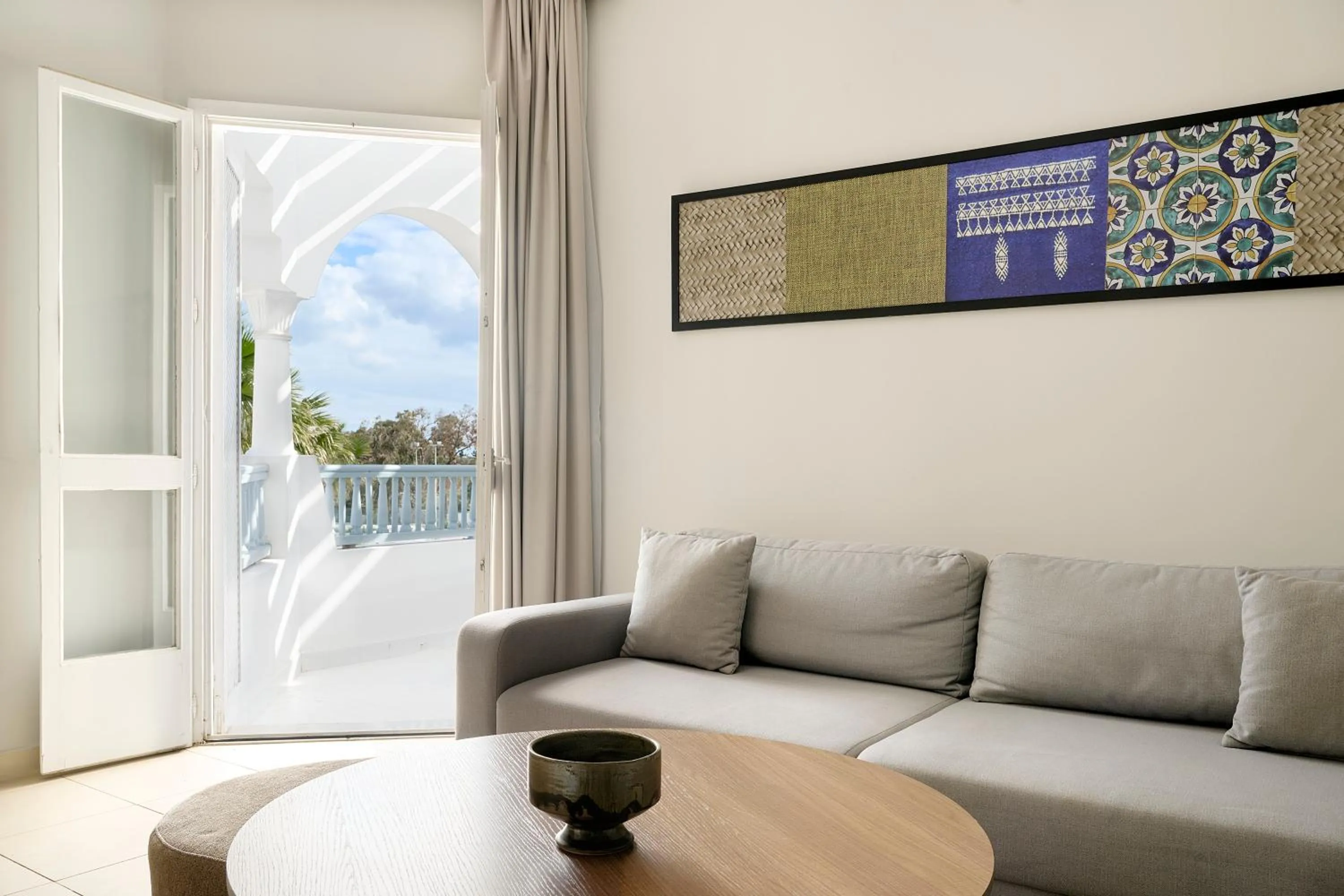 Living room in The Mirage Resort & SPA