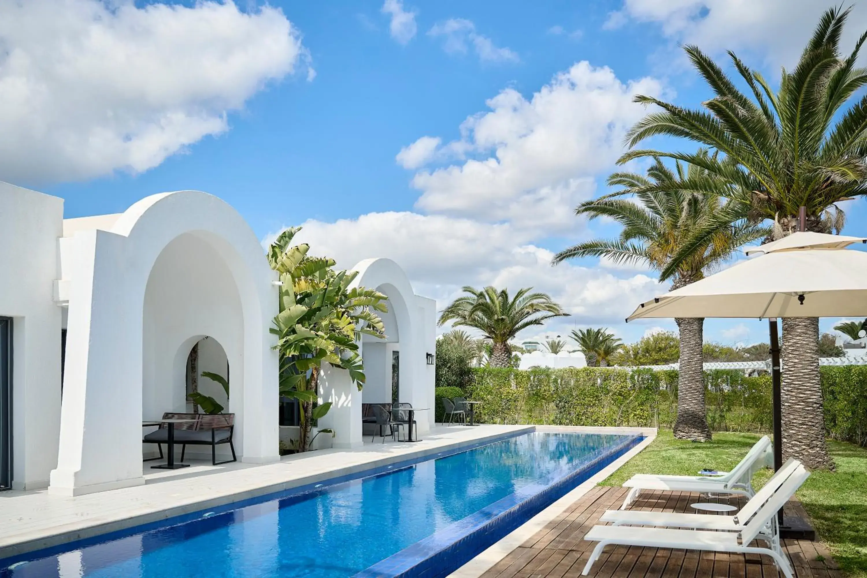 Pool view in The Mirage Resort & SPA Pool view in The Mirage Resort & SPA