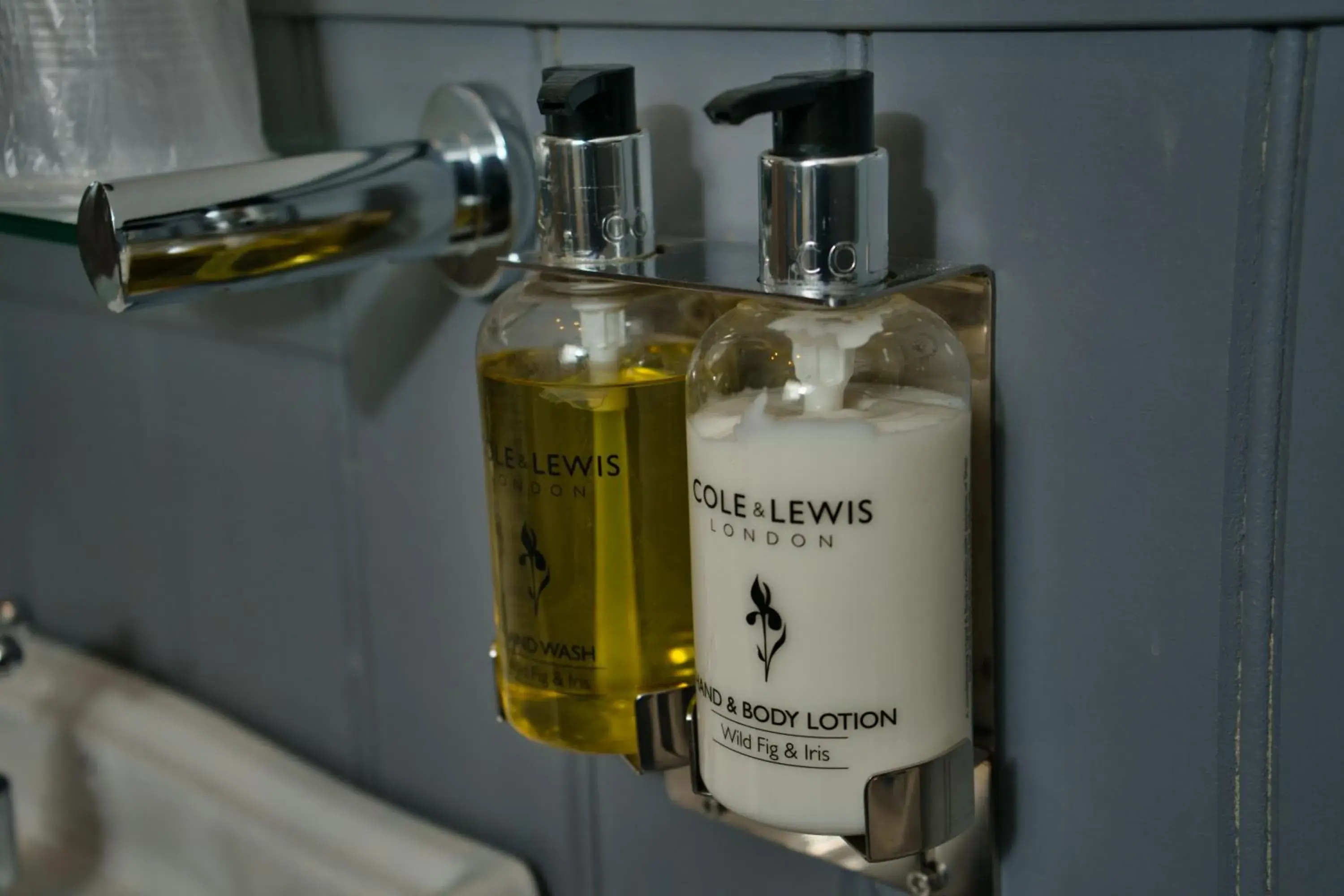 Property building in Glen Clova Hotel & Luxury Lodges Property building in Glen Clova Hotel & Luxury Lodges