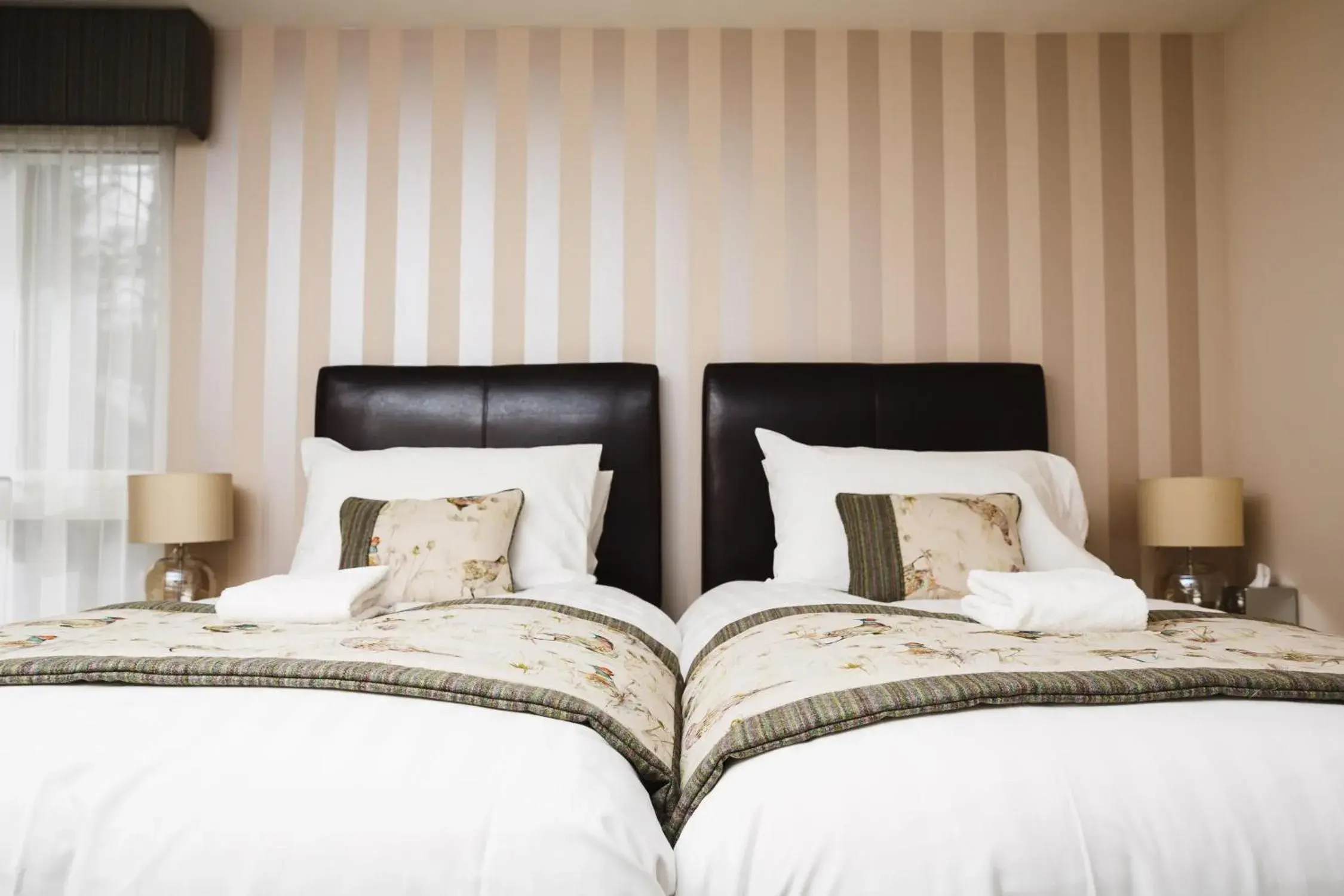 Bed in Glen Clova Hotel & Luxury Lodges Bed in Glen Clova Hotel & Luxury Lodges