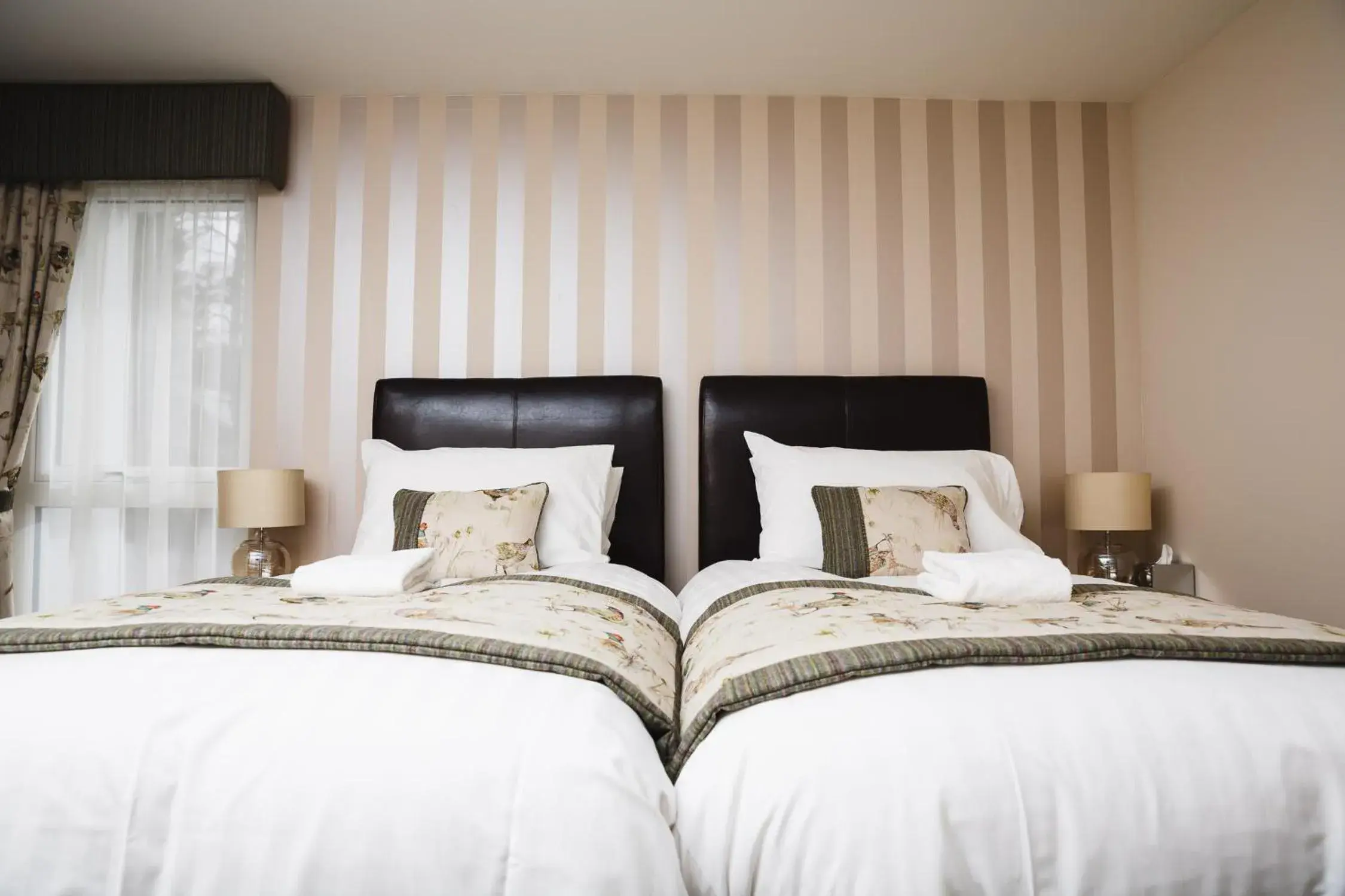 Bed in Glen Clova Hotel & Luxury Lodges Bed in Glen Clova Hotel & Luxury Lodges