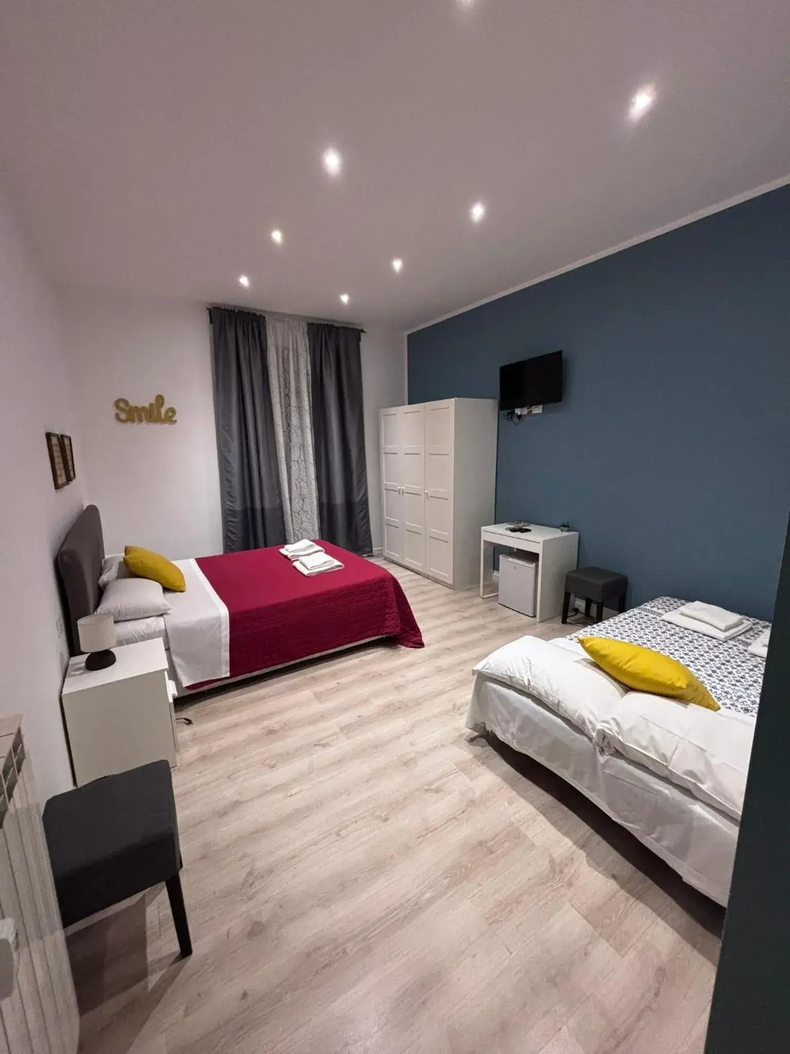 Comfort Quadruple Room - single occupancy in Spazio Cavour Guesthouse Comfort Quadruple Room - single occupancy in Spazio Cavour Guesthouse