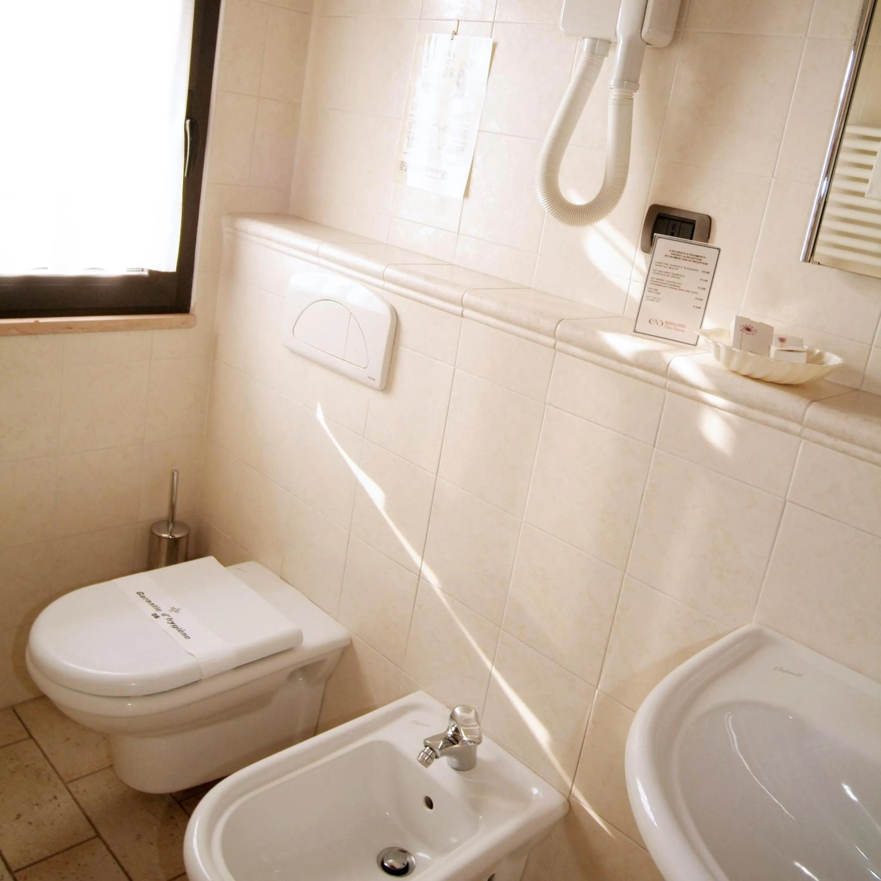 Bathroom in Hotel Ristorante Novecento