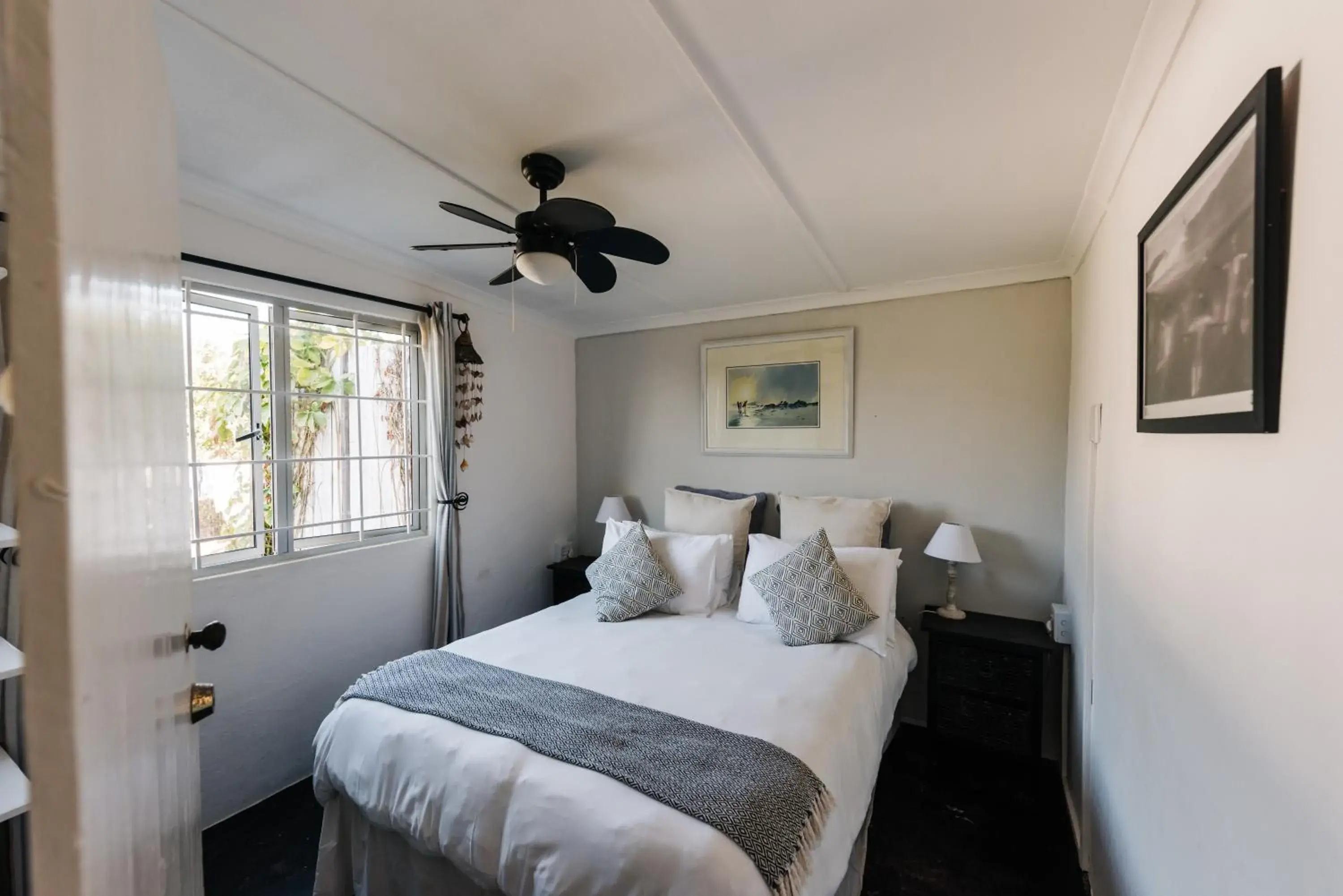 Double Room in Umzumbe Surf House Double Room in Umzumbe Surf House