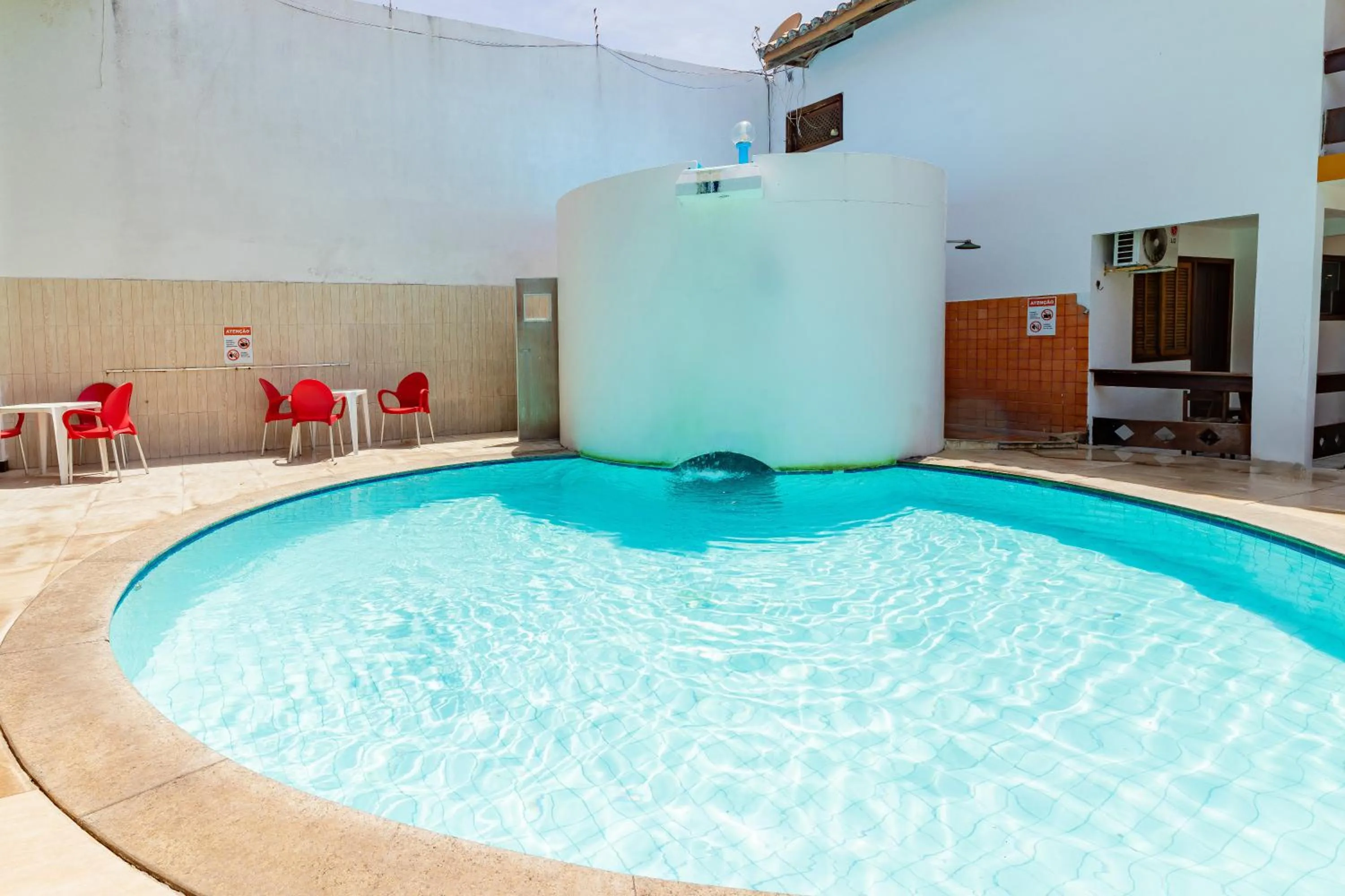 Swimming pool in Casa Blanca Park Hotel