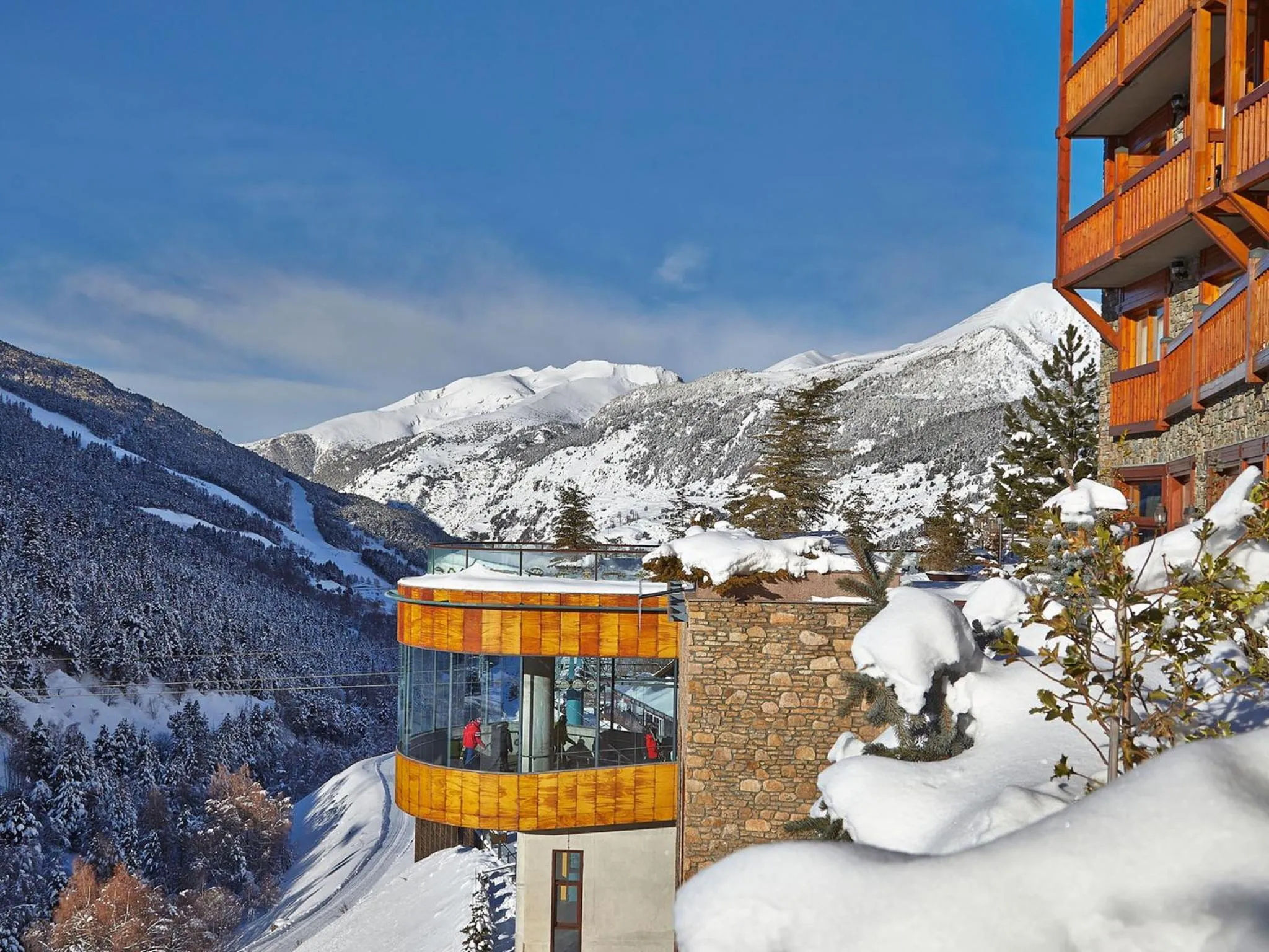 Facade/entrance in Sport Hotel Village