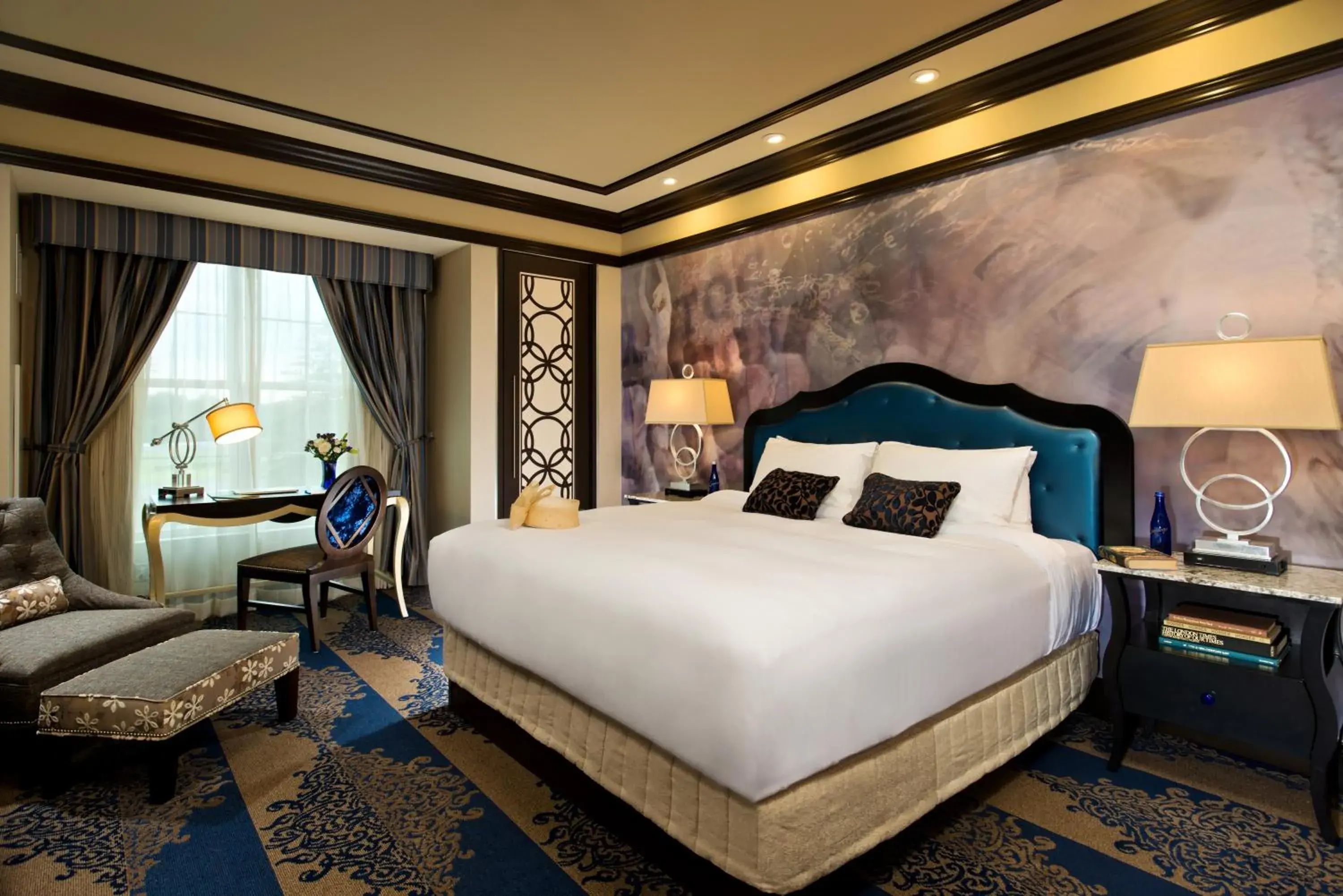 Photo of the whole room, Bed in Saratoga Casino Hotel Photo of the whole room, Bed in Saratoga Casino Hotel