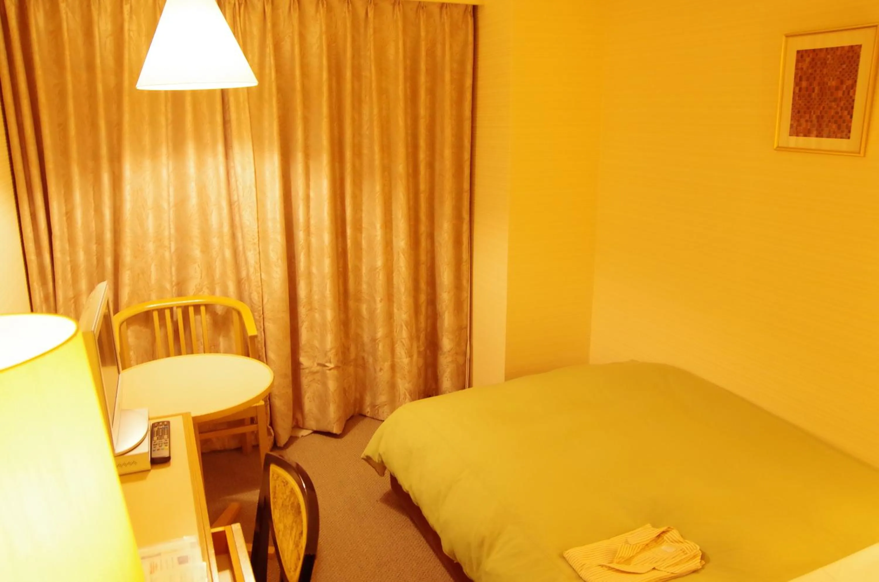 Photo of the whole room, Bed in Hotel Sunroute Goshogawara