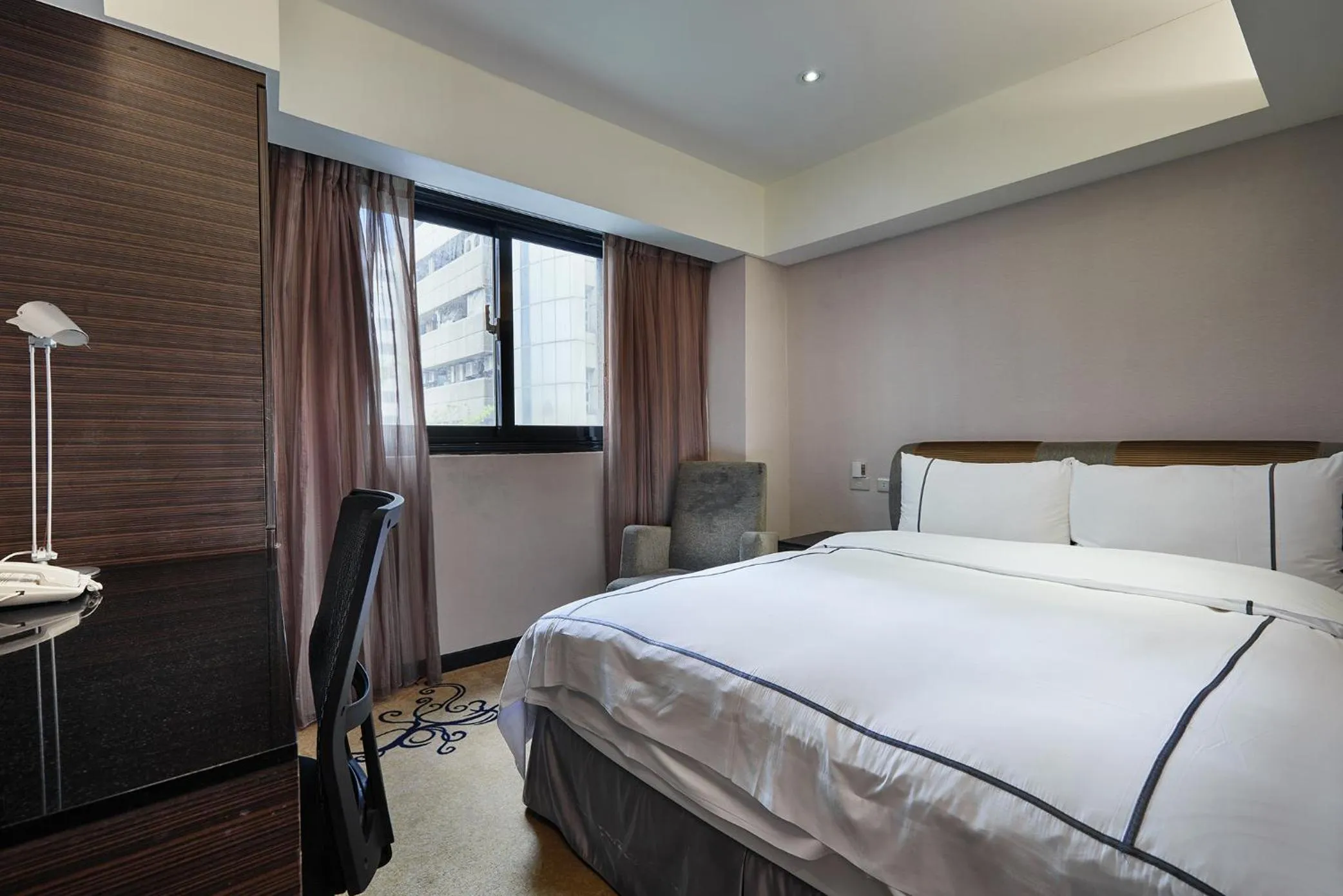 Photo of the whole room, Bed in K Hotel Taipei