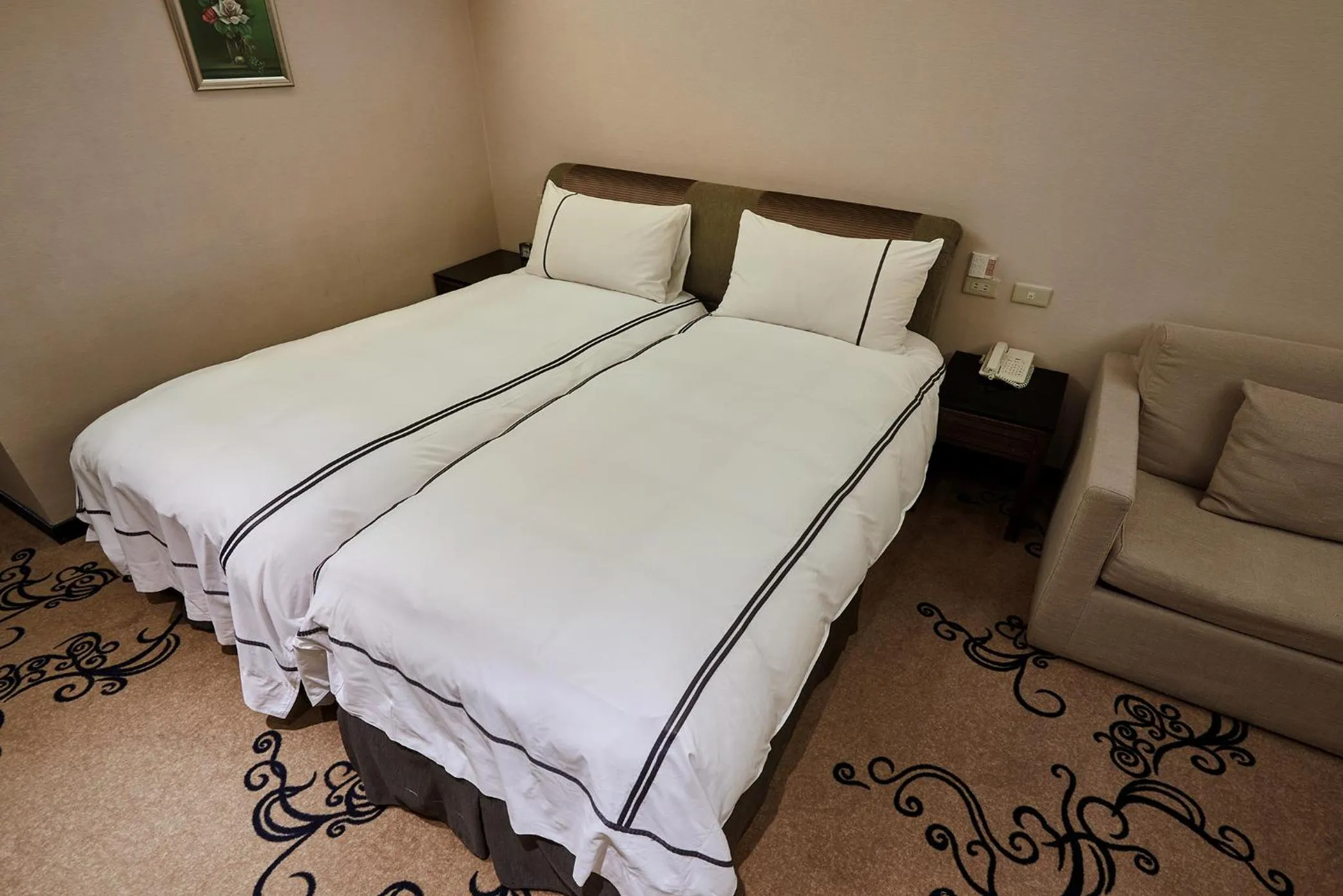 Photo of the whole room, Bed in K Hotel Taipei