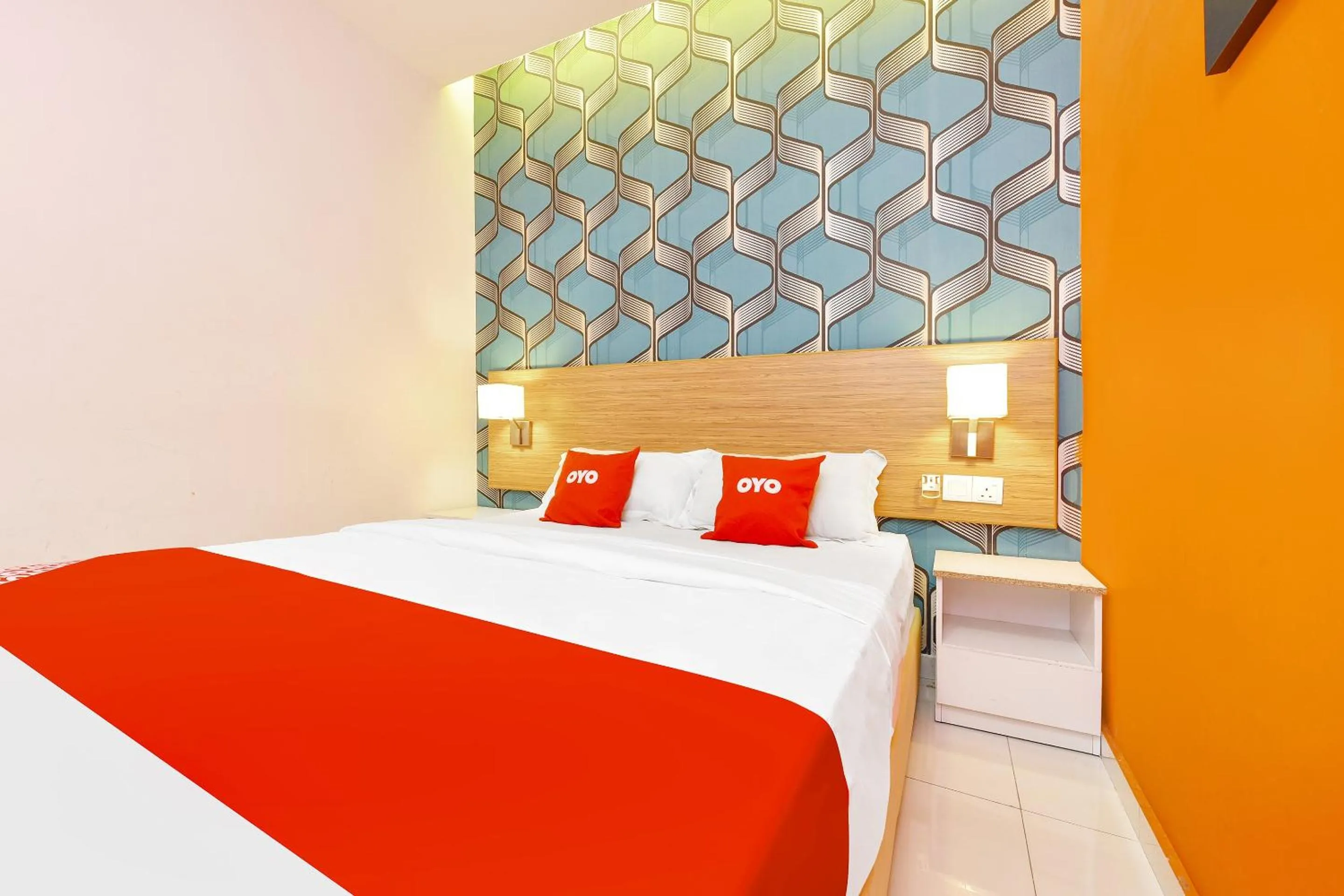 Photo of the whole room, Bed in Super OYO 90512 Sovotel Kelana Jaya 79