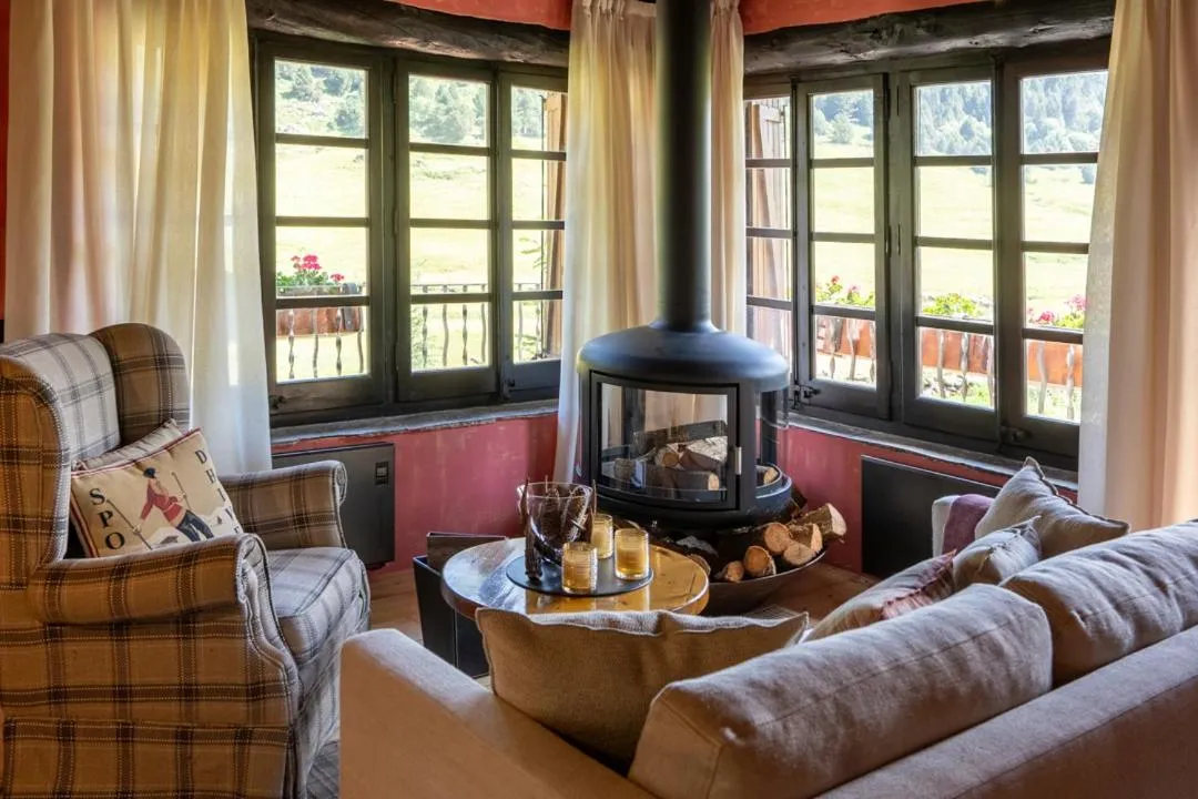 fireplace in Sport Hotel Hermitage & Spa