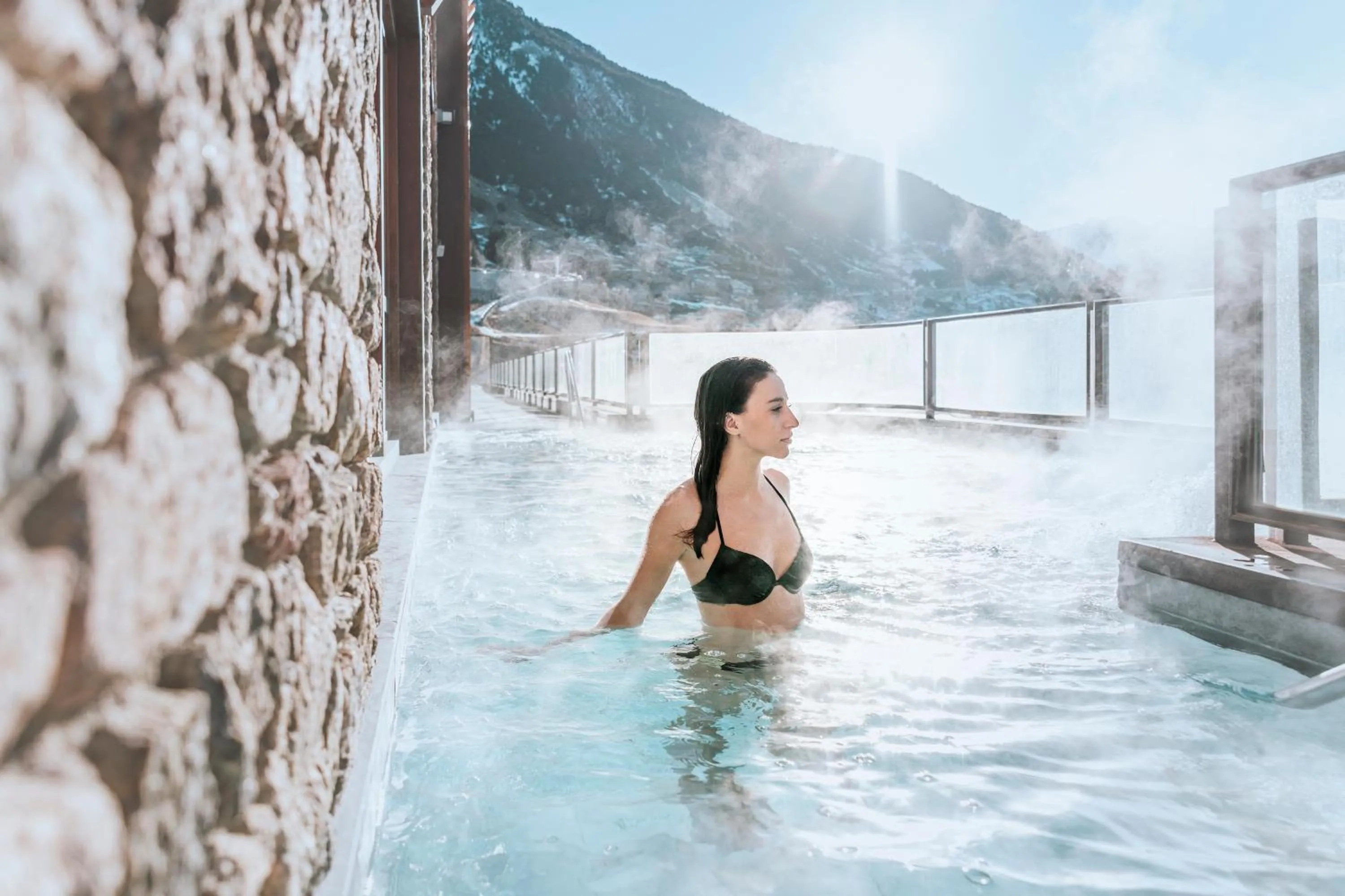 Hot Spring Bath in Sport Hotel Hermitage & Spa