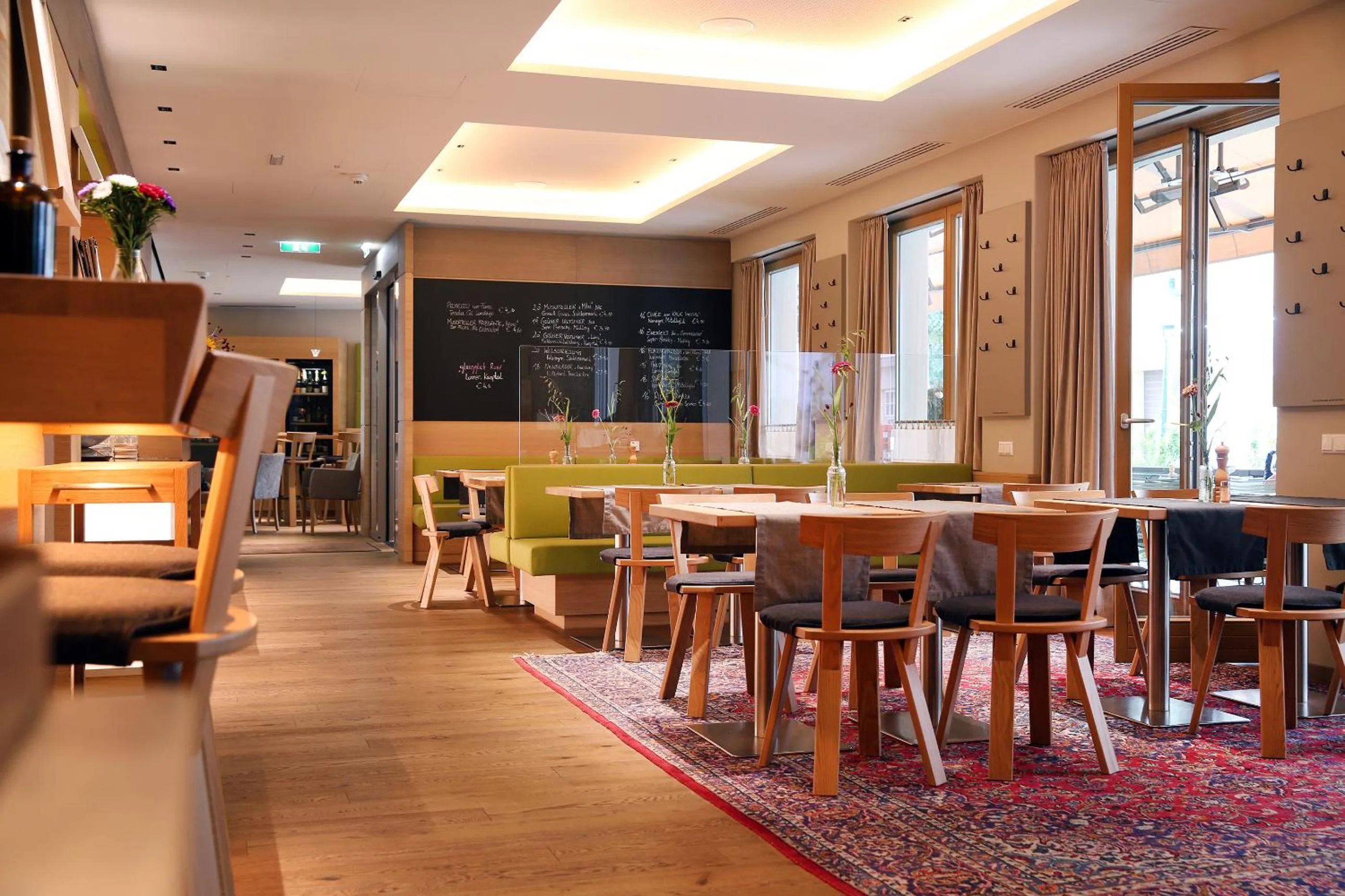 Restaurant/places to eat in Hotel Babenbergerhof