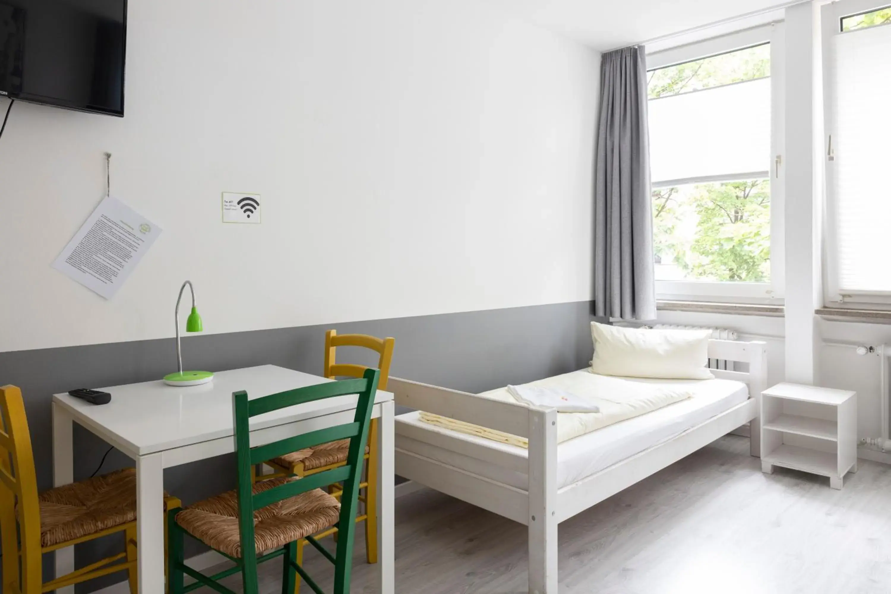 Photo of the whole room, Bed in PM-Rooms Photo of the whole room, Bed in PM-Rooms