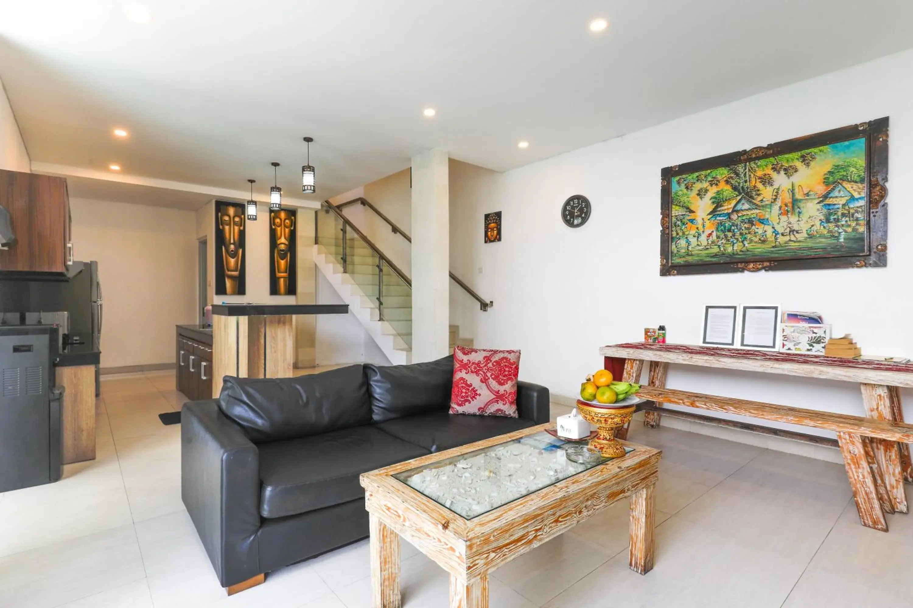 Living room in Puri Bagus Villa by Great Bali Villas Living room in Puri Bagus Villa by Great Bali Villas