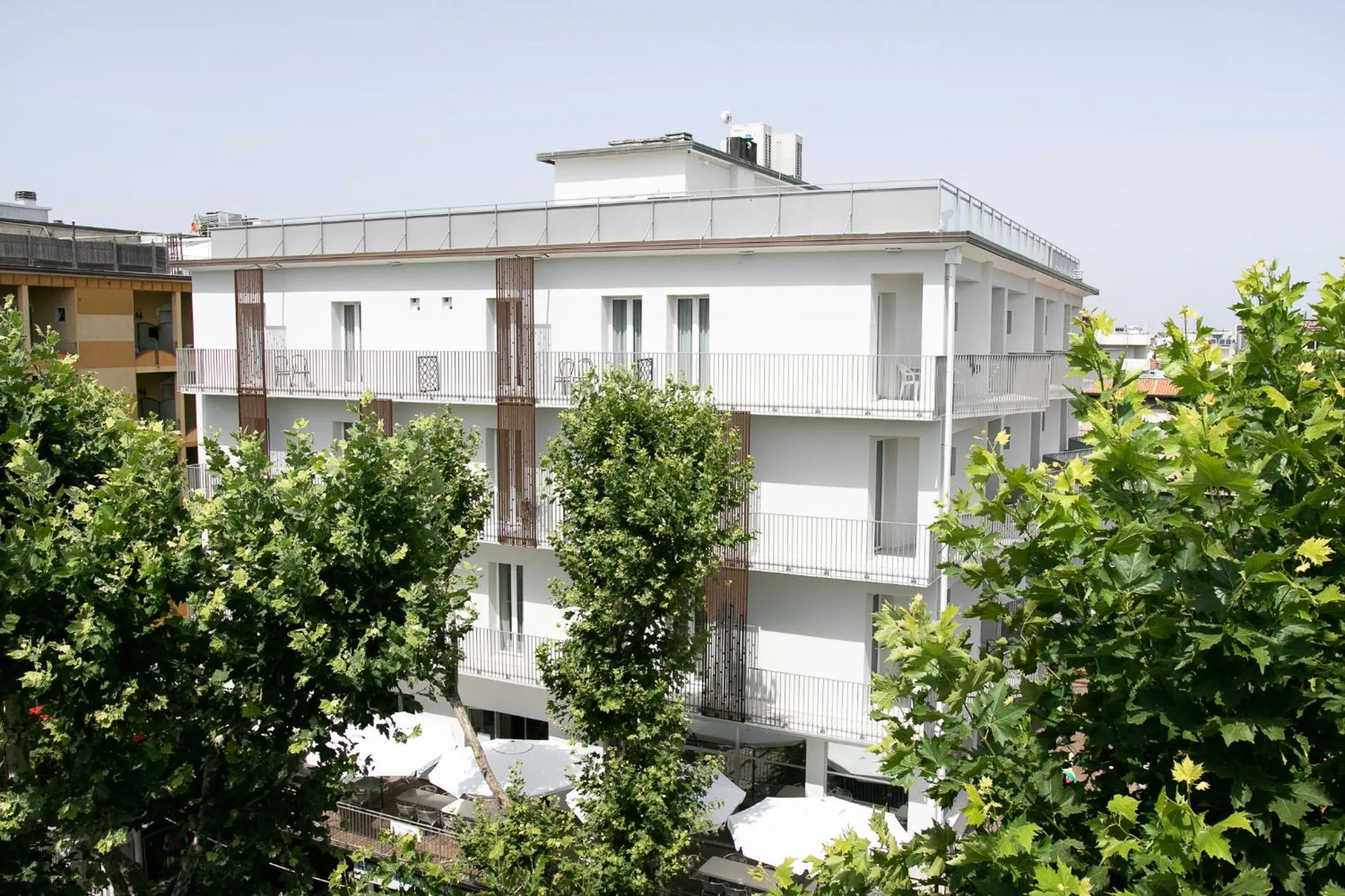 Property building in Hotel Hollywood