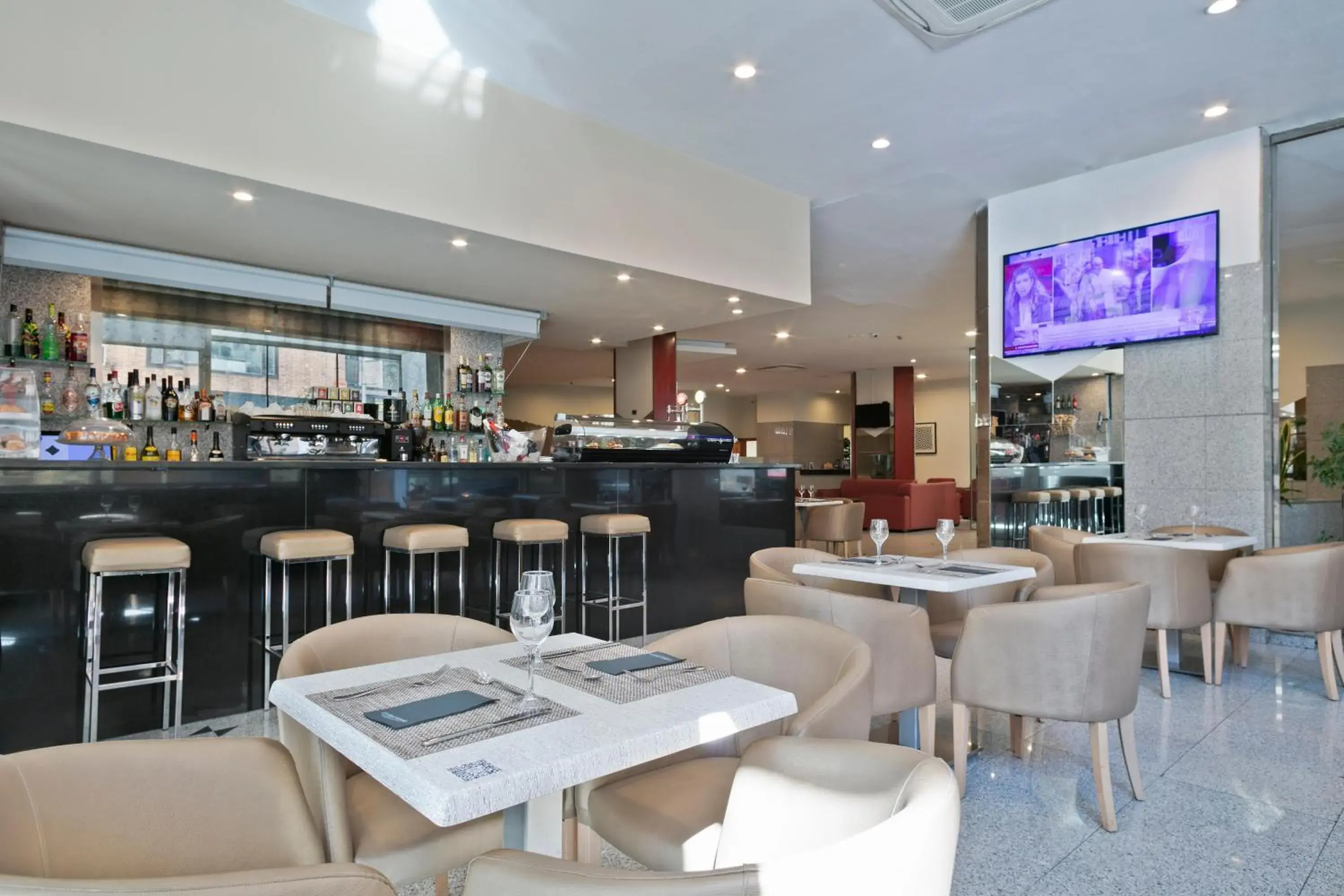 Lounge or bar in Hotel Best Andorra Center Lounge or bar in Hotel Best Andorra Center